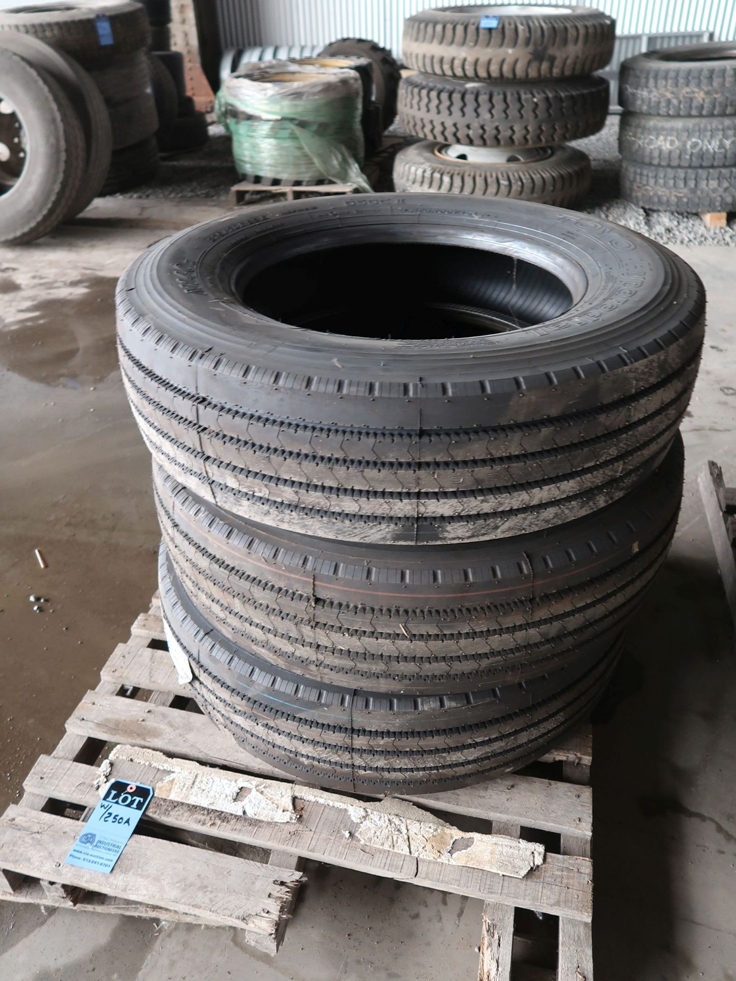 TOYO 275/7OR22.5 M14OZ HYPARADIAL TIRES (NEW) - Image 2 of 2