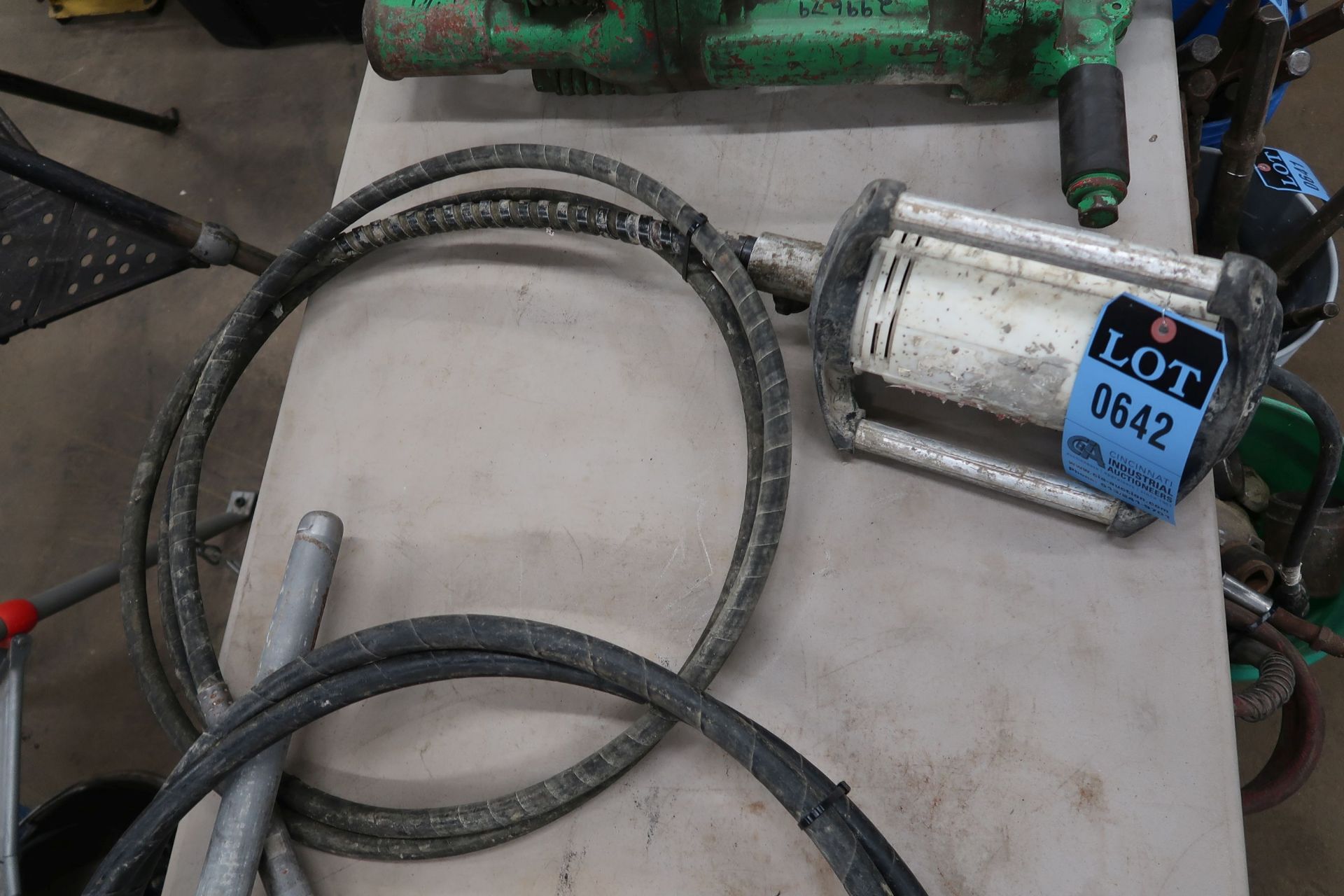 1 HP CONCRETE VIBRATOR