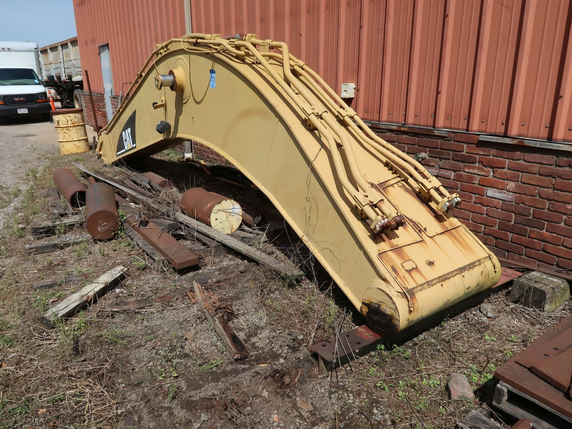 25' CATERPILLAR EXCAVATOR STICK - Image 2 of 3