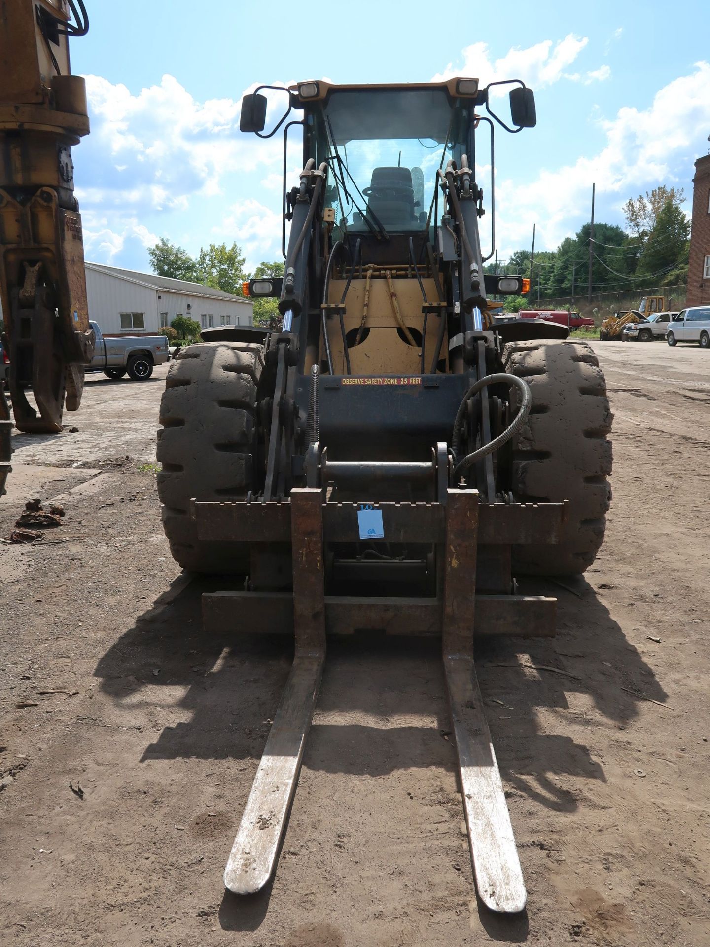 2002 CATERPILLAR MODEL IT28G ARTICULATING RUBBER TIRE WHEEL LOADER; S/N 4TF76145 OR CAT - Image 3 of 11