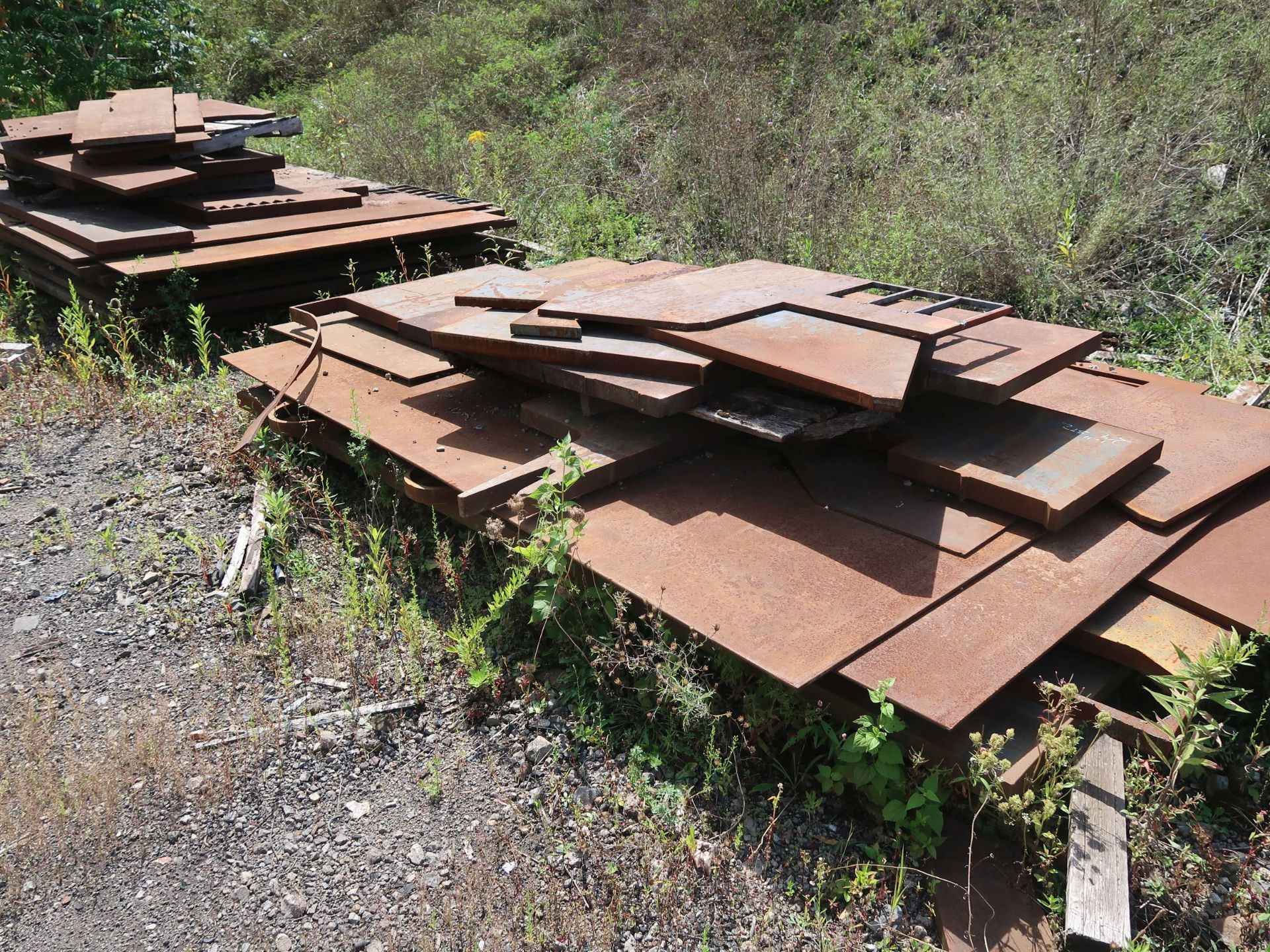 (LOT) PLATE SCRAP STEEL