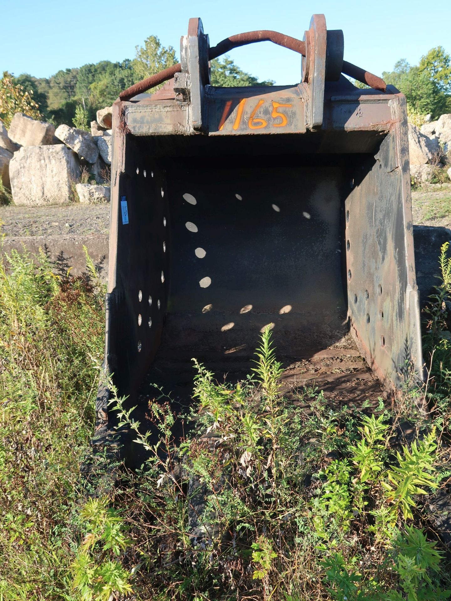 58" EXCAVATOR BUCKET