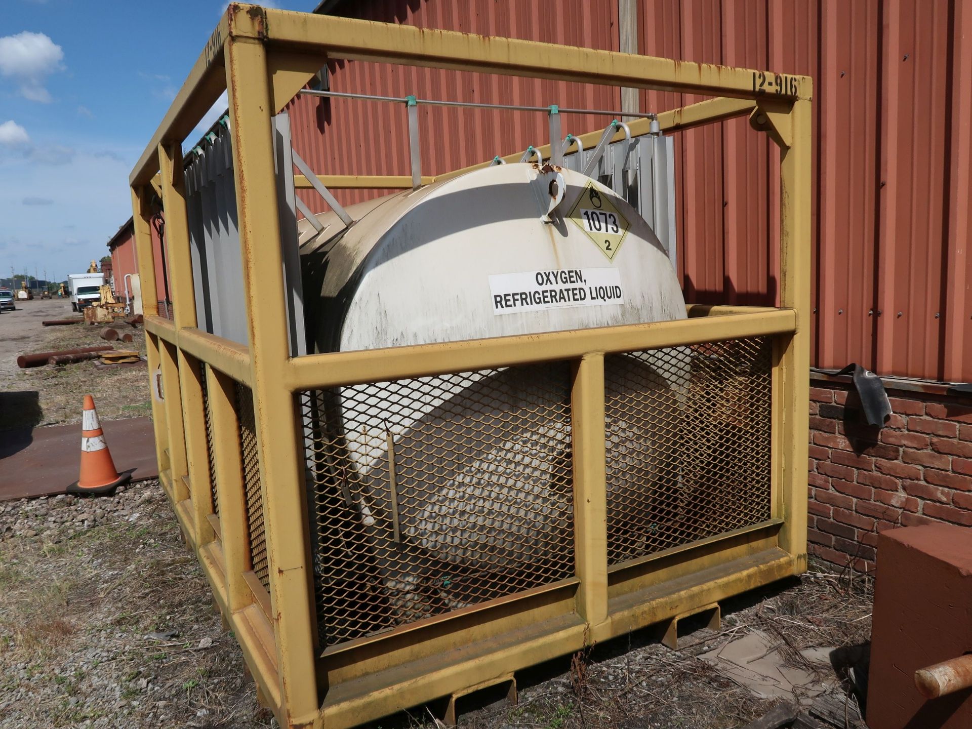 CHART LIQUID OXYGEN SKID MOUNTED WITH TANK-TEL CONTROL - Image 3 of 3