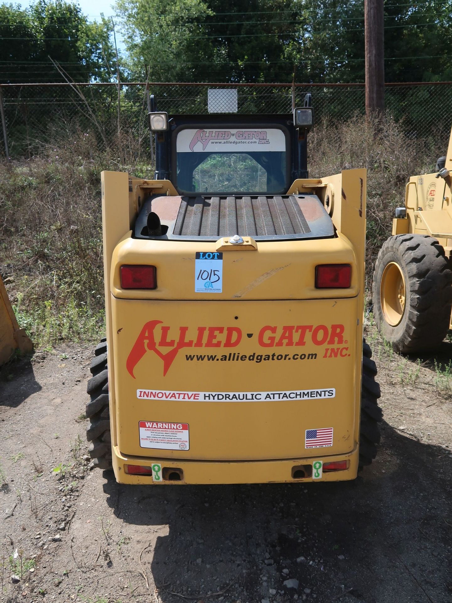 CATERPILLAR MODEL 248B TURBO SKID STEER LOADER; S/N 5CL01248, SOLID TIRE, A/C, FRONT HYDRAULIC (UNIT - Image 2 of 5