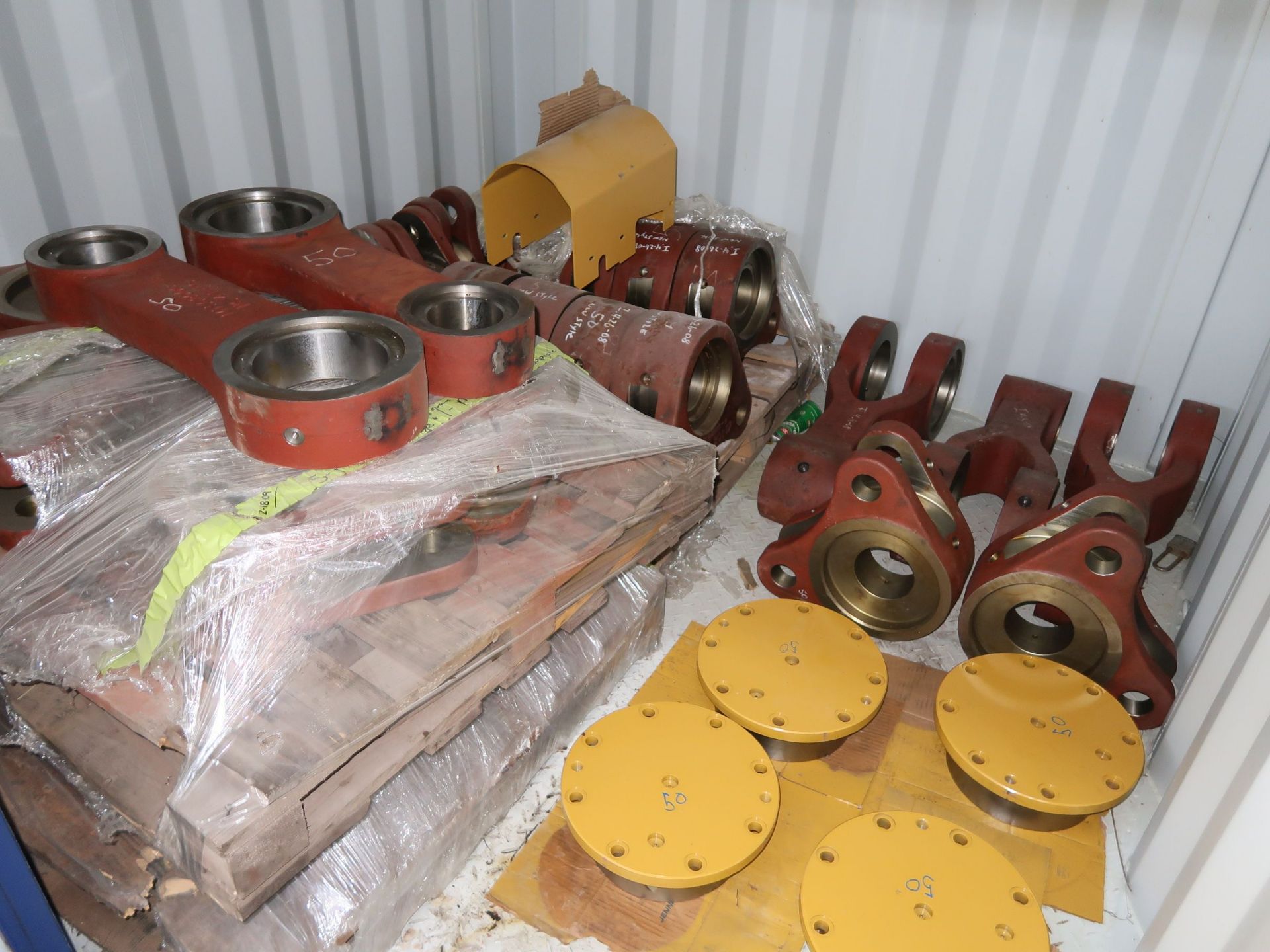 (LOT) LARGE OFFERING OF ALLIED GATOR PARTS THAT ARE STORED IN (160) CONEX CONTIANERS, YELLOW STEEL - Image 36 of 190