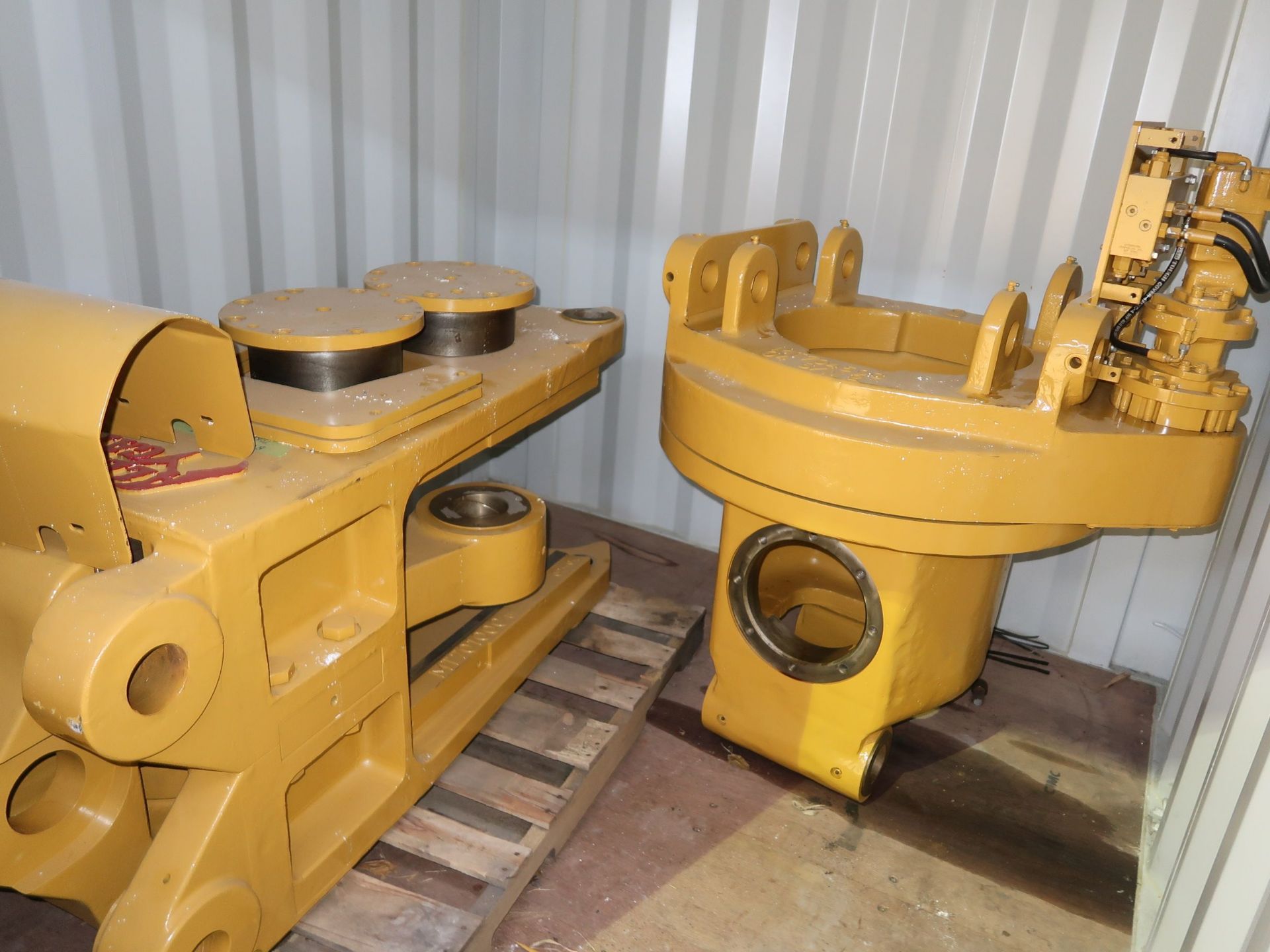 (LOT) LARGE OFFERING OF ALLIED GATOR PARTS THAT ARE STORED IN (160) CONEX CONTIANERS, YELLOW STEEL - Image 46 of 190