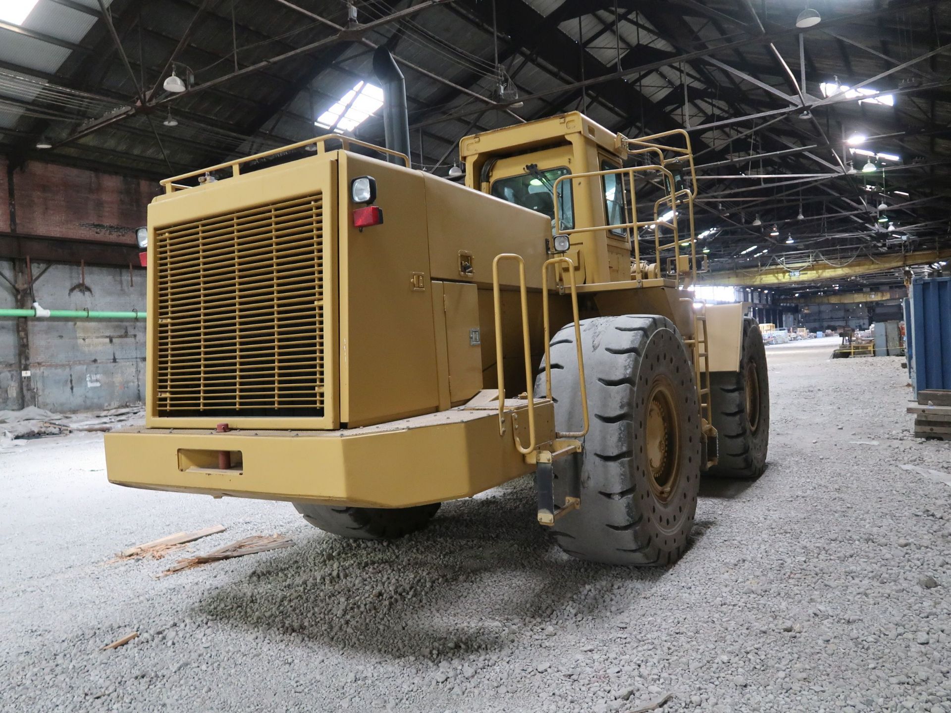 CATERPILLAR MODEL 988 ARTICULATING WHEEL LOADER; S/N 8Y601373, SOLID TIRE, 84" FORKS, 754 HOURS - Image 5 of 10