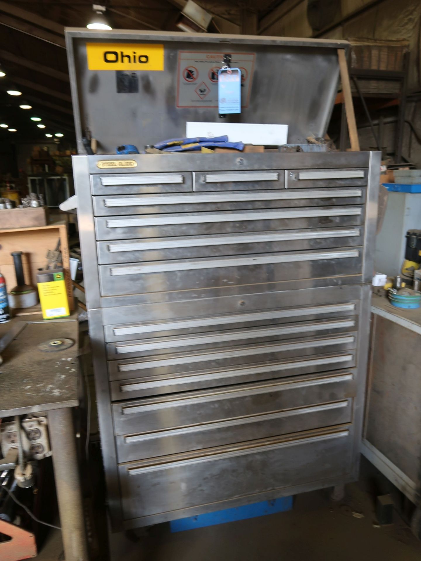 (LOT) (2) TOOLBOXES WITH TOOLS AND STEEL TABLE WITH CONTENTS - Image 3 of 8