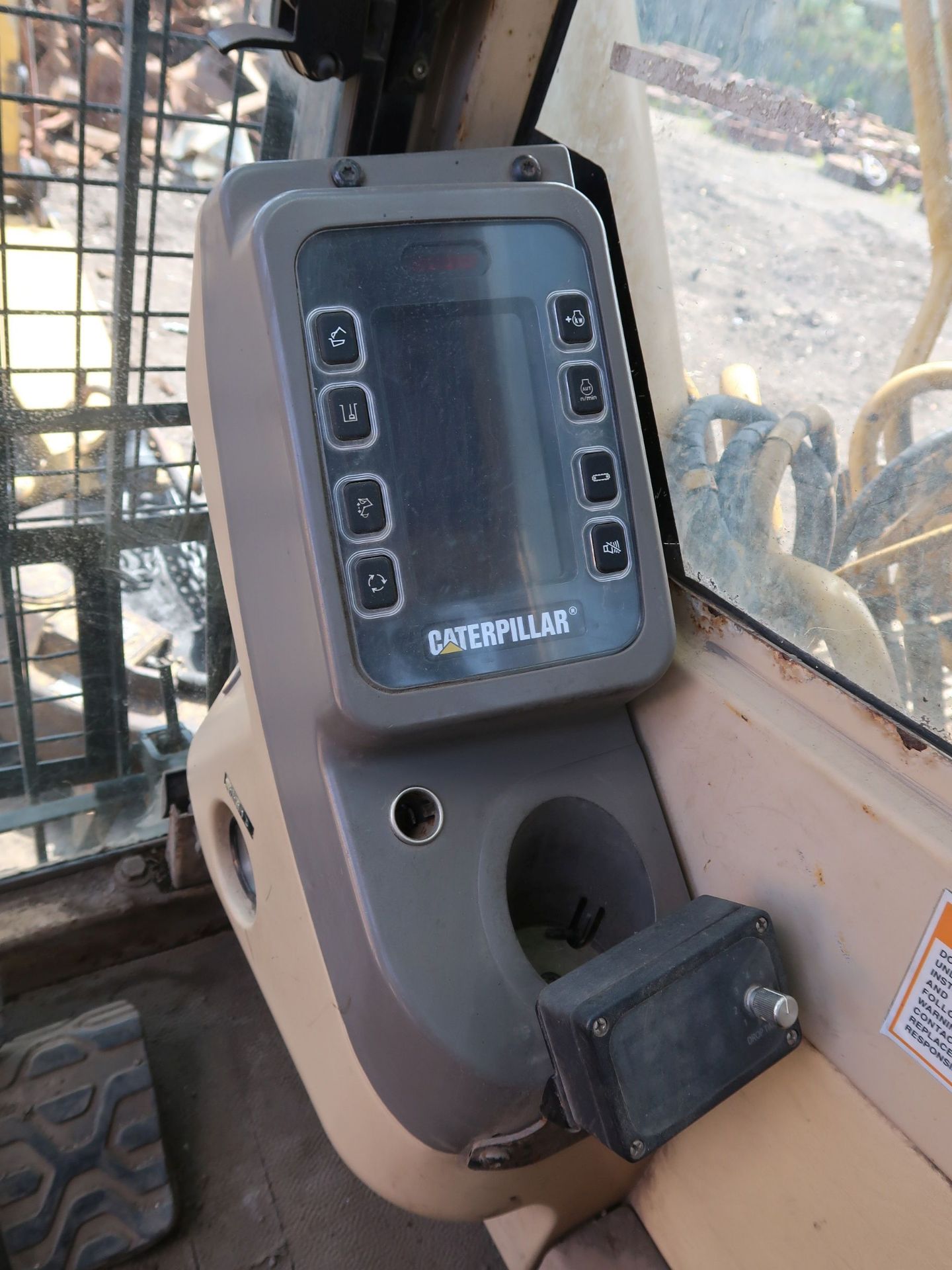 2002 CATERPILLAR MODEL 345BL-VG HYDRAULIC EXCAVATOR; S/N CCC00448, 29-1/2" TRACKS, GENERATOR SET, - Image 10 of 13