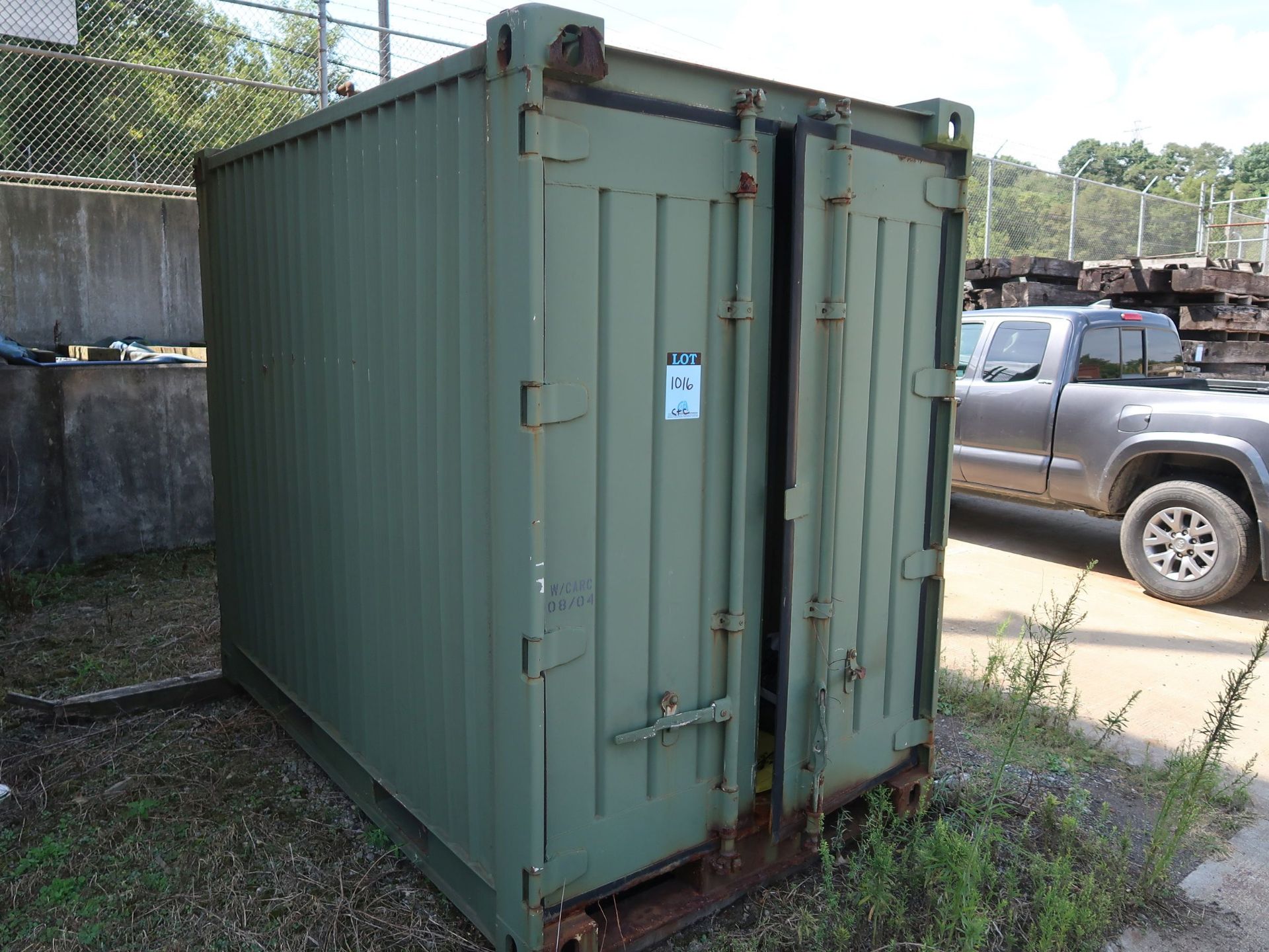 5' X 7' CONEX STORAGE CONTAINER WITH CONTENTS ROCK SALT