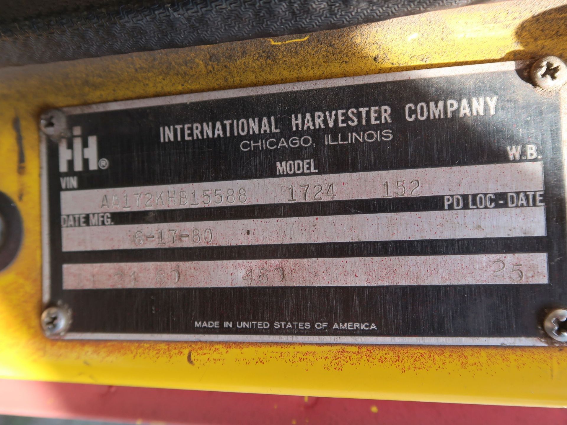 1983 INTERNATIONAL FUEL TRUCK; VIN AA172KH1588, 800 GALLON FUEL TANK (UNIT 685) *OUT OF SERVICE* (NO - Image 7 of 7