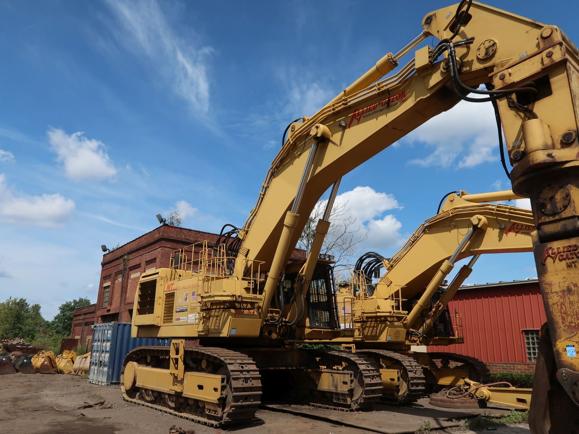 2000 KOMATSU MODEL PC1100-6H HYDRAULIC EXCAVATOR; S/N H10029 (YEAR 2000 - 16,046 HOURS), GENERATOR