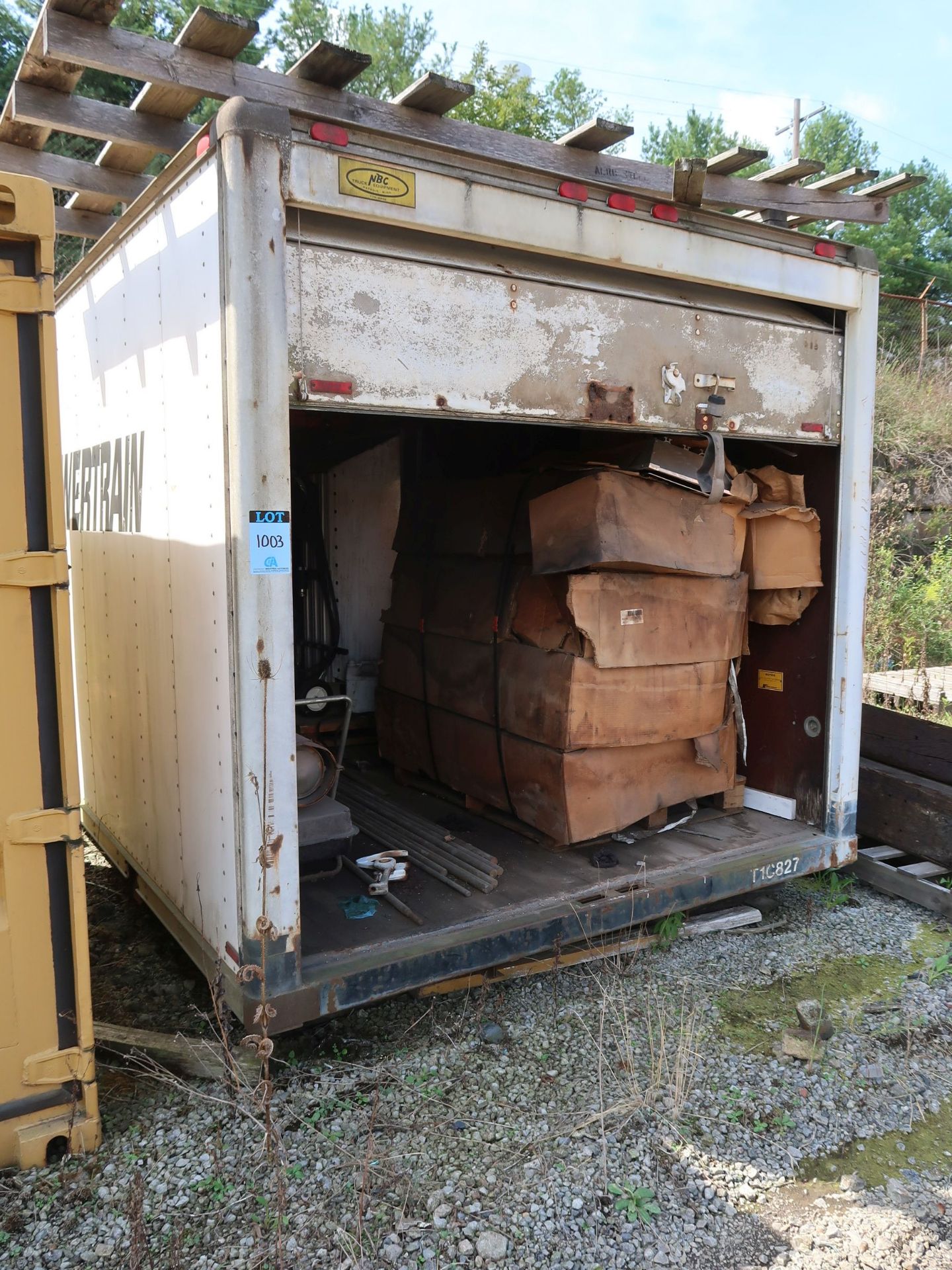 (LOT) HEATER, KEROSINE AND ELECTRIC WITH 14' BOX TRUCK