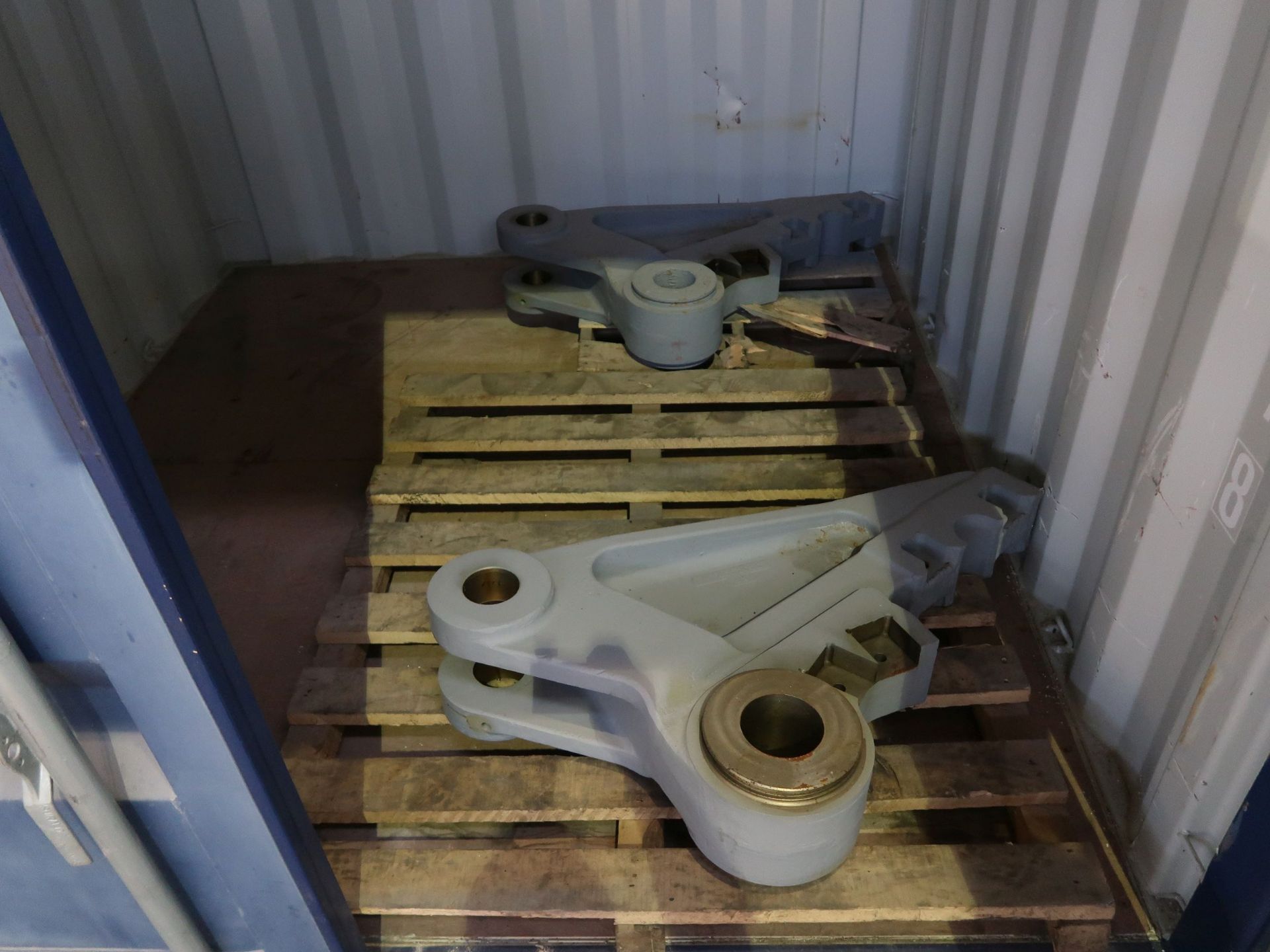 (LOT) LARGE OFFERING OF ALLIED GATOR PARTS THAT ARE STORED IN (160) CONEX CONTIANERS, YELLOW STEEL - Image 164 of 190