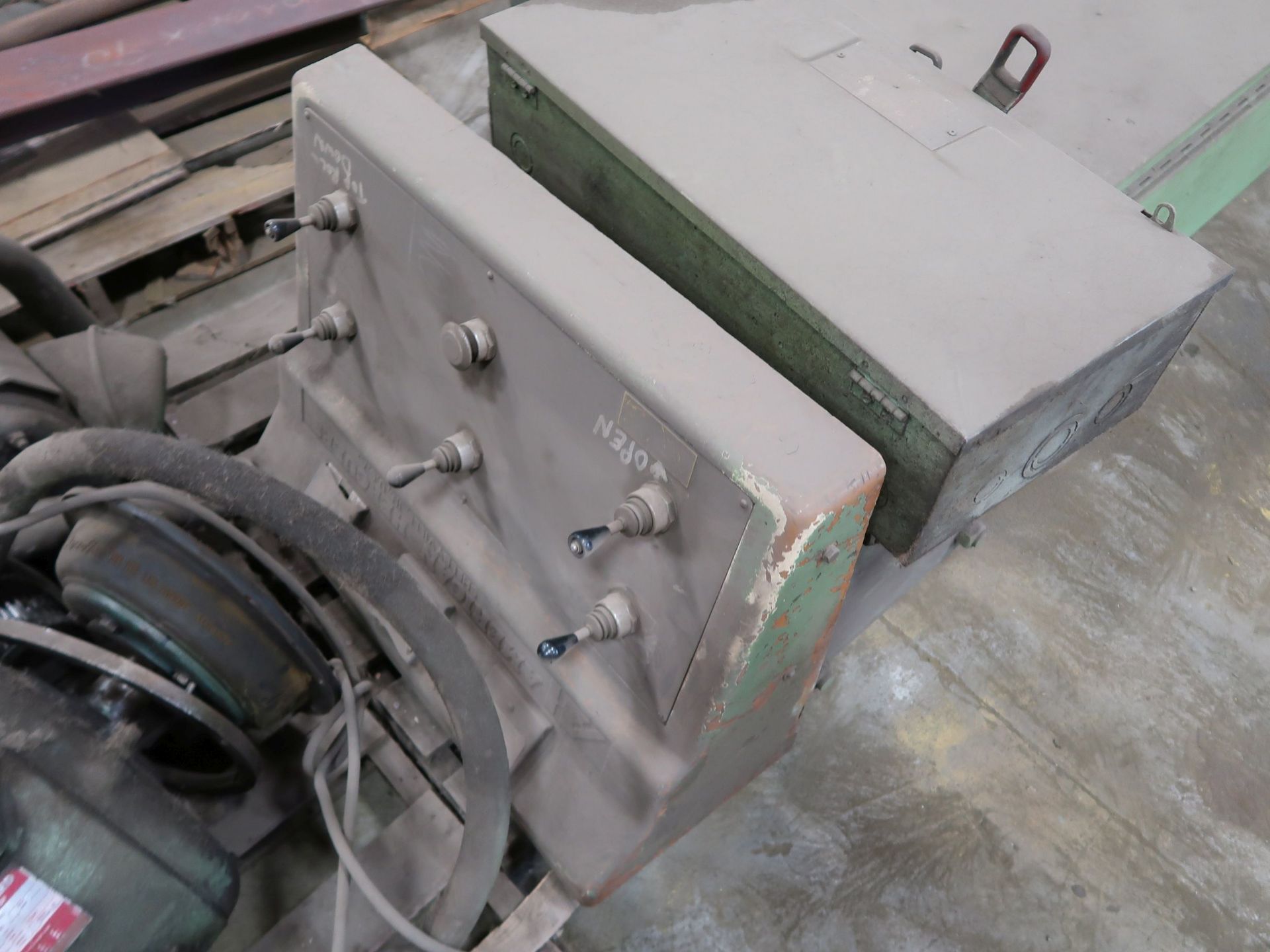 (LOT) ELECTRIC MOTORS FROM 5HP - 25HP CONTROL PANEL & ELECTRICAL CABINET FOR PRESS BRAKE NO LONGER - Image 2 of 3