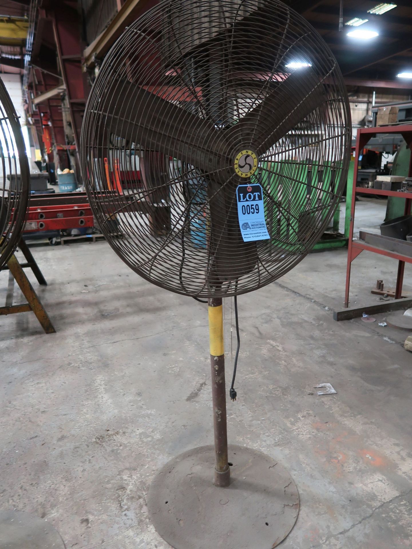 30" INDUSTRIAL DUTY PEDESTAL AIR CIRCULATOR