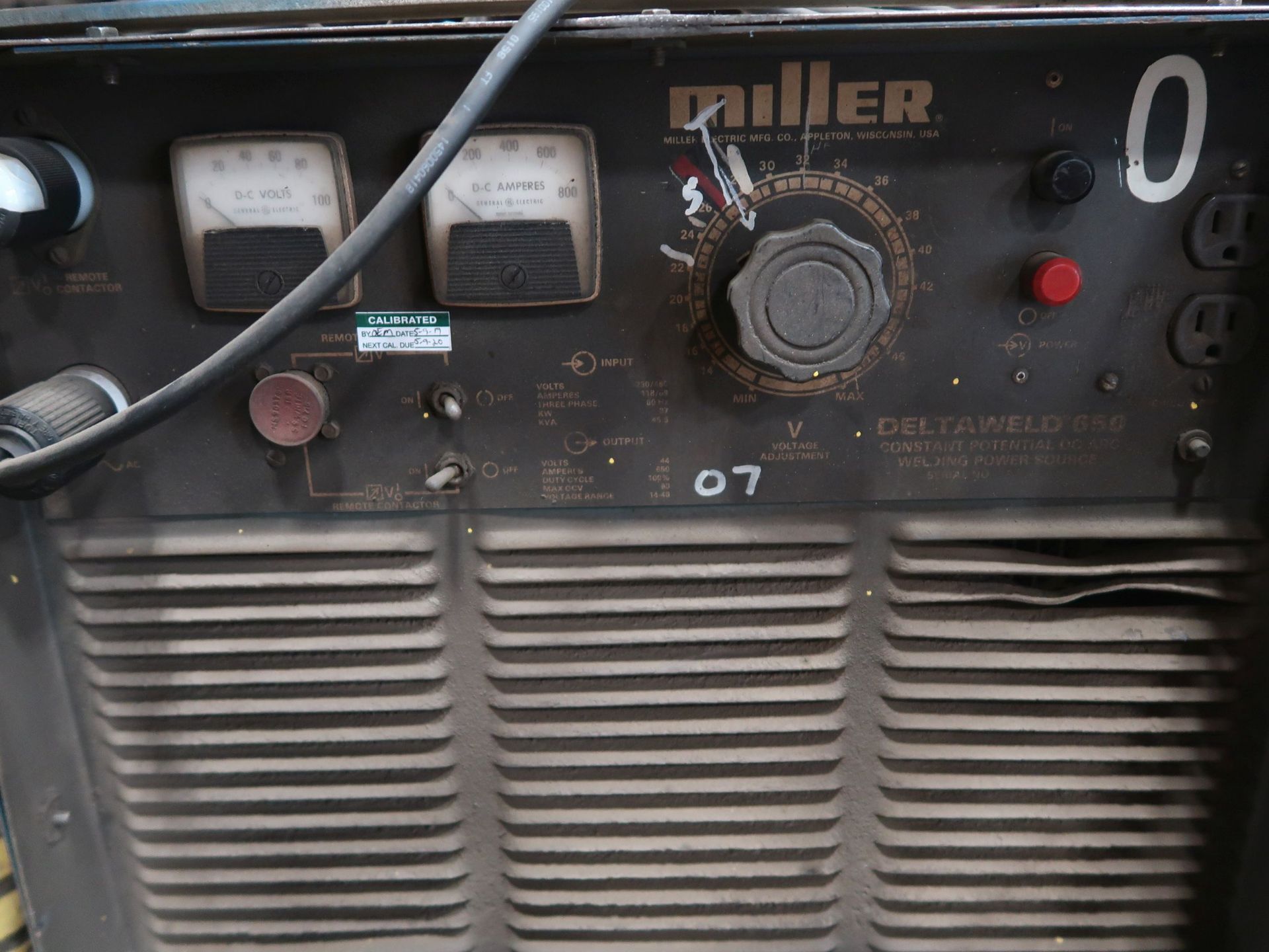 650 AMP MILLER DELTAWELD 650 CP DC ARC WELDER W/ S-52F WIRE FEED - Image 3 of 4