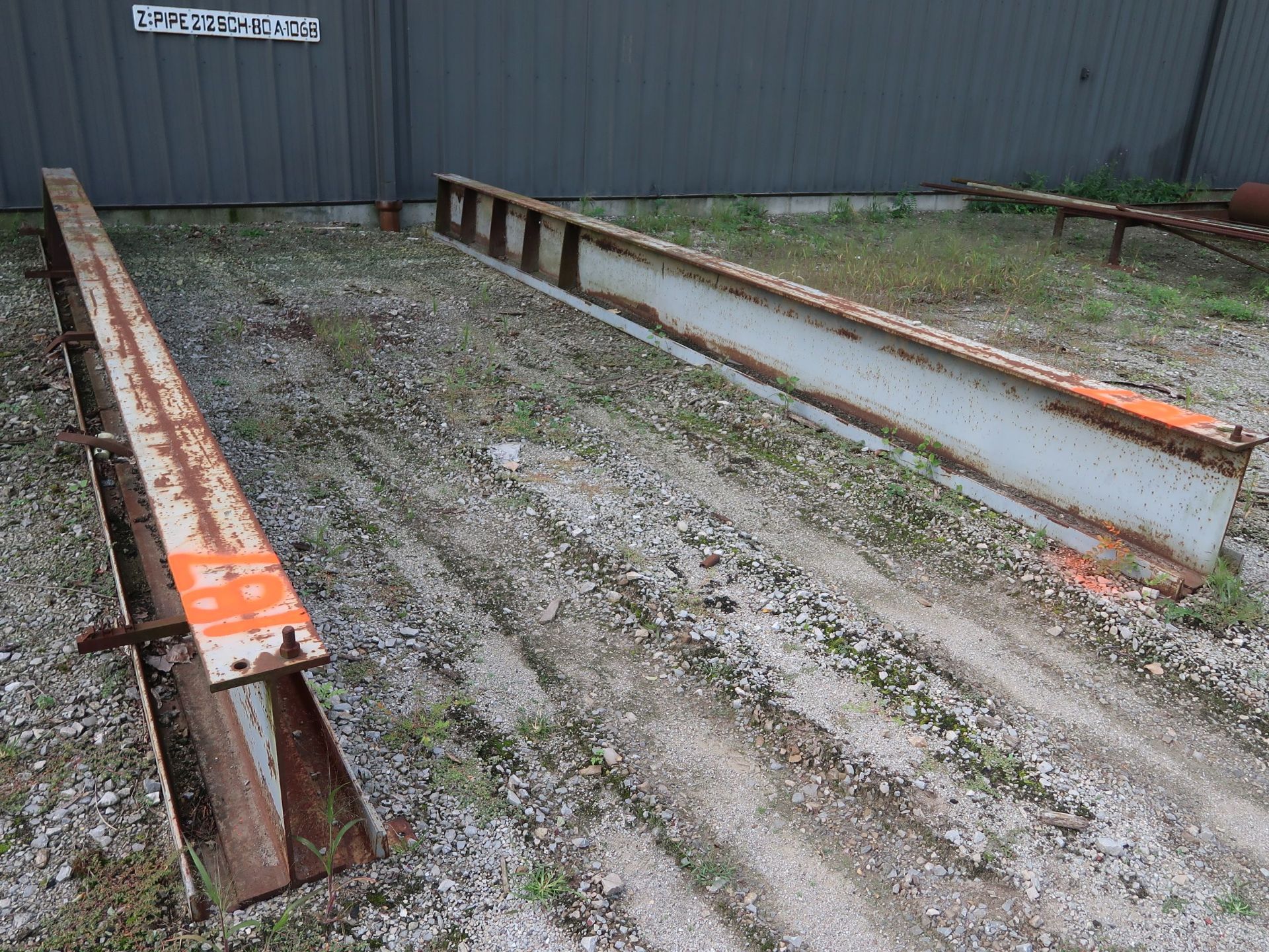 (LOT) MISC. STEEL ALONG BUILDING FROM GARAGE DOOR TO CORNER OF BUILDING, STRUCTURAL I-BEAMS, (2) - Image 3 of 7