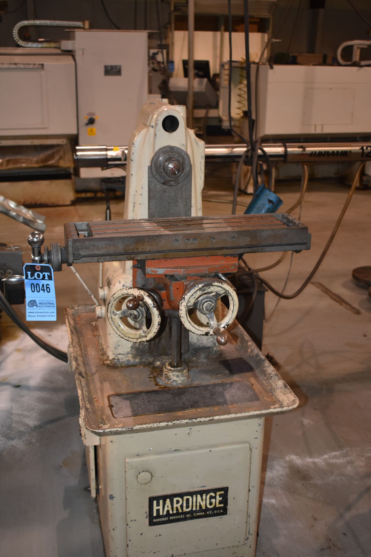 HARDINGE HORIZONTAL MILL WITH COLLET HOLDER, 24" X 6" TABLE