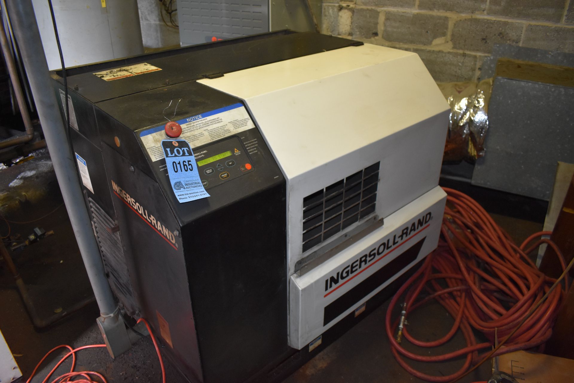 25-HP INTERSOLL RAND MODEL SSR EP25 AIR COMPRESSOR W/ INGERSOLL RAND MODEL DXR100 AIR DRYER - Image 2 of 6