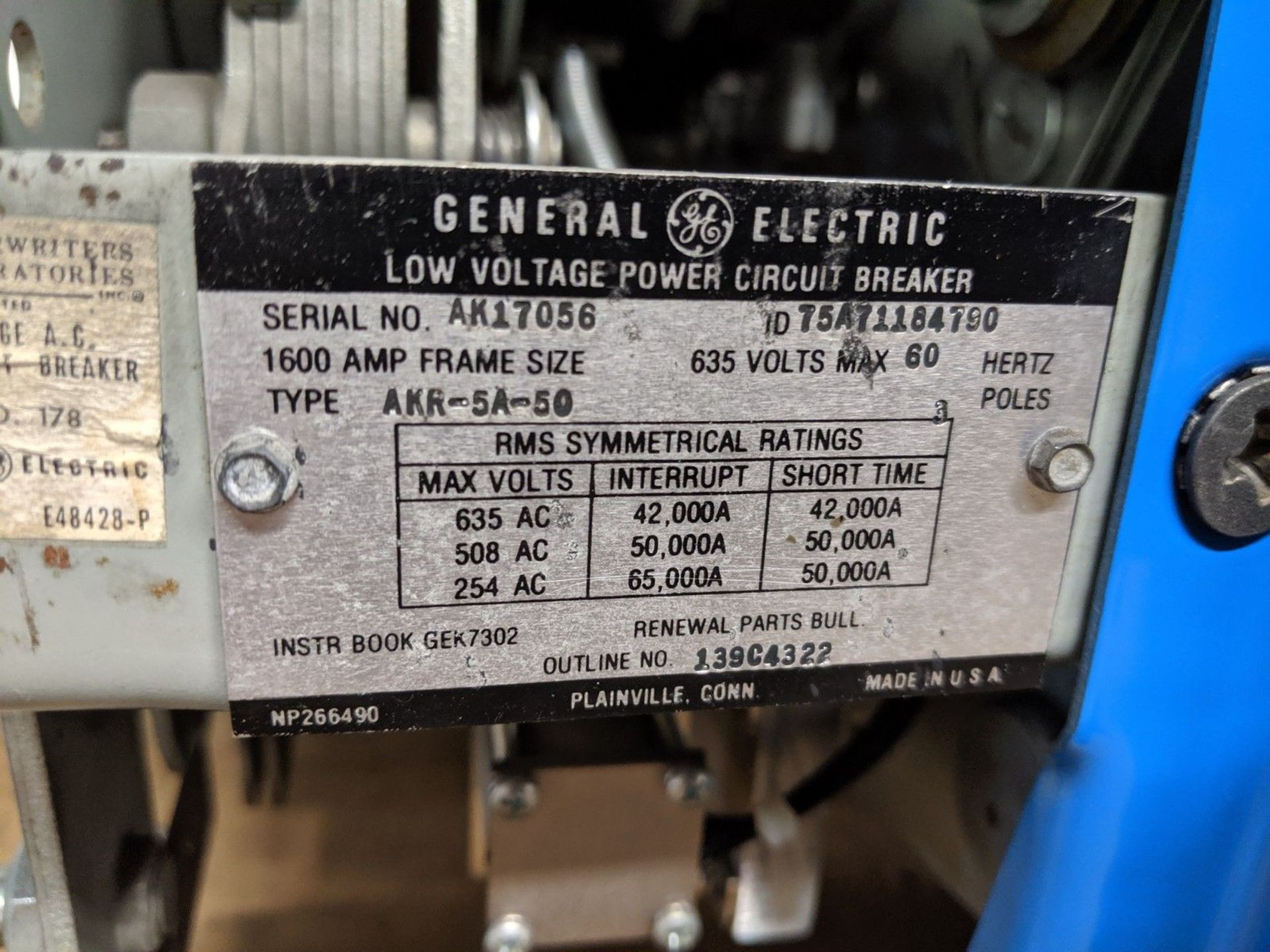 GE LOW VOLTAGE POWER CIRCUIT BREAKER, TYPE AKR-5A-50, S/N AK17057, 1600 AMP FRAME SIZE ** REBUILT BY - Image 3 of 4