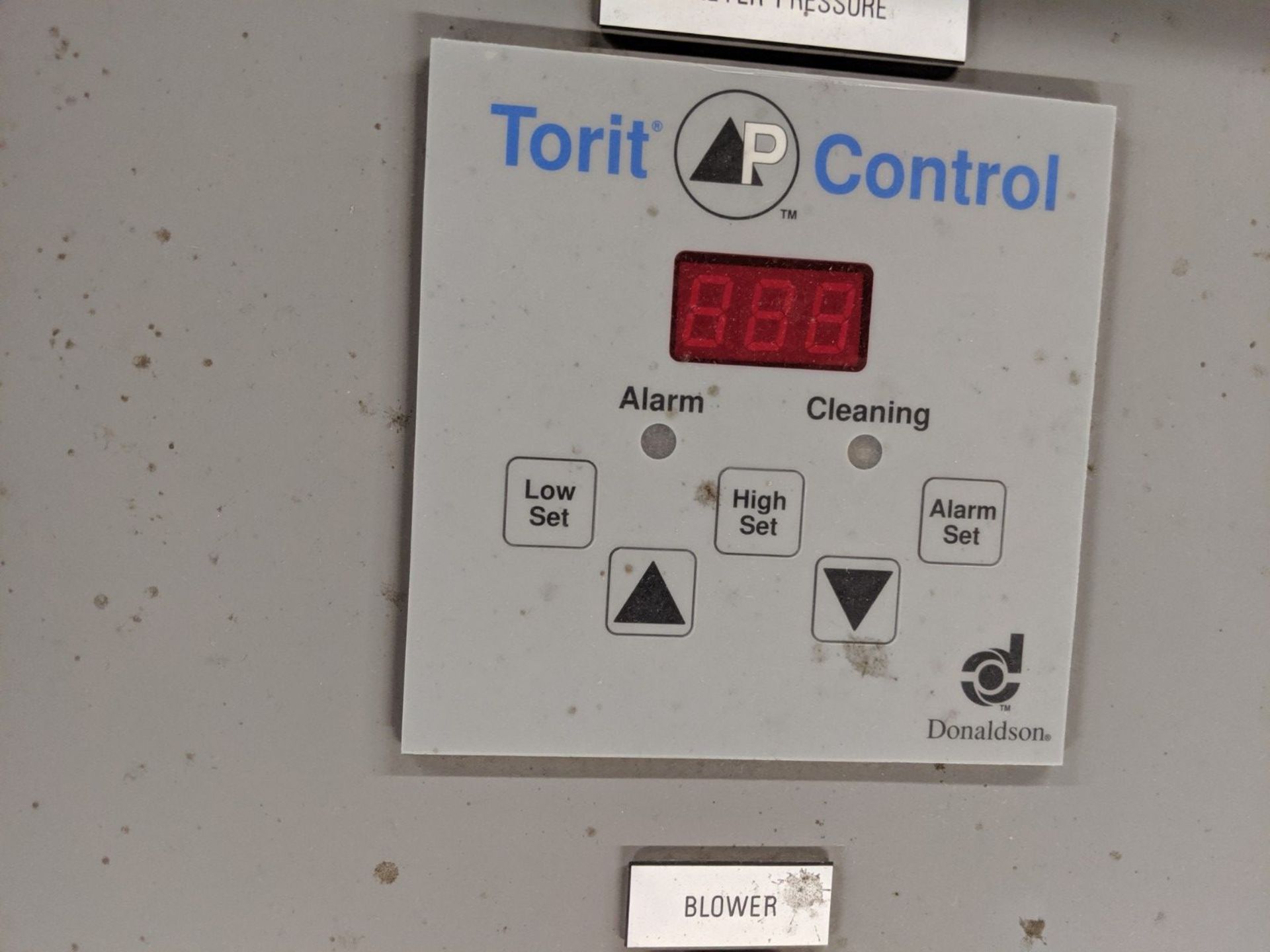 DONALDSON TORIT ELECTRIC CONTROL PANEL, 460 V, CAT # 711265A405280 - Image 2 of 8