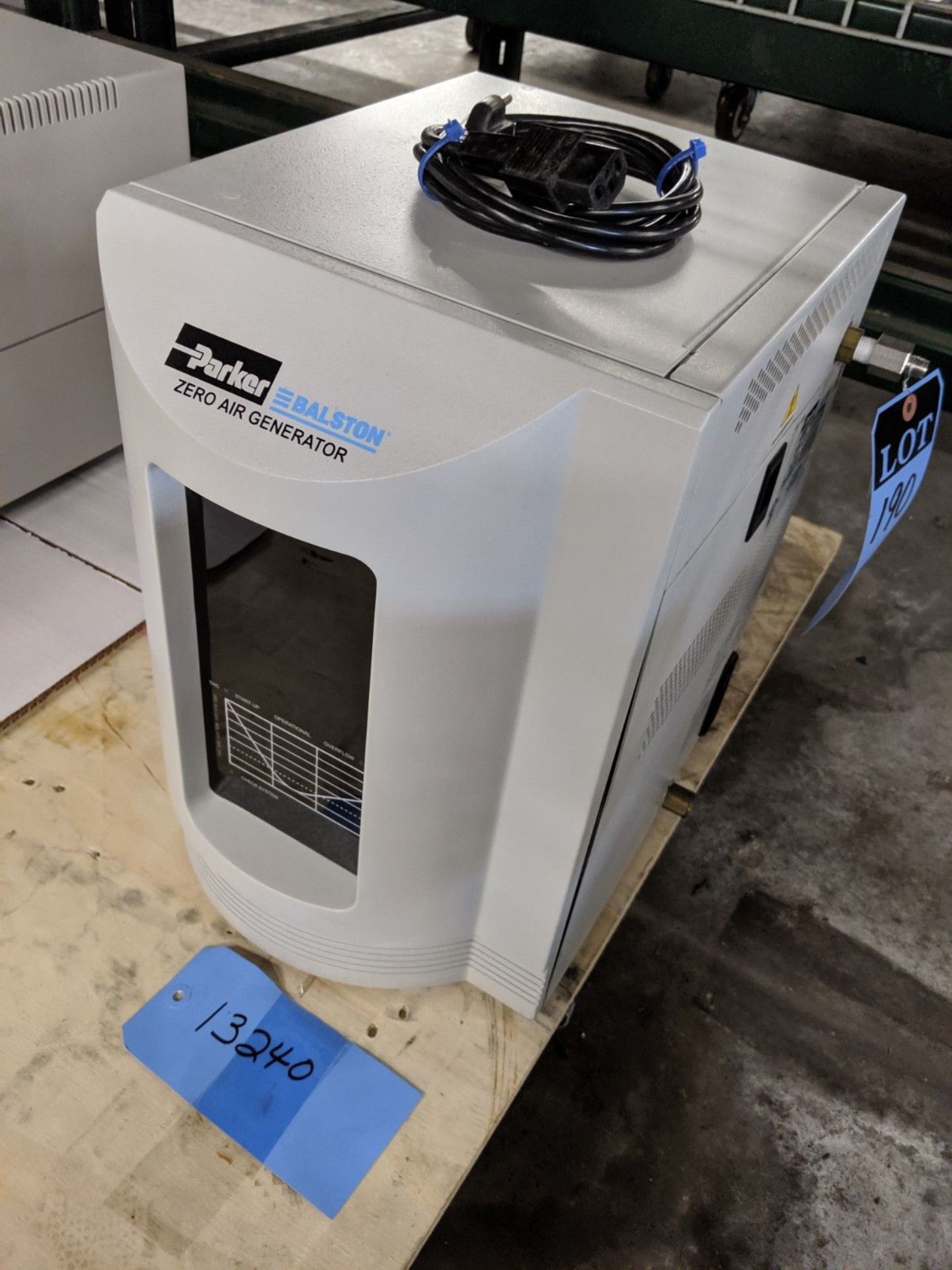 PARKER BALSTON ZERO AIR GENERATOR M/N HPZA-3000, 120 VOLTS, S/N HPZA300000004A