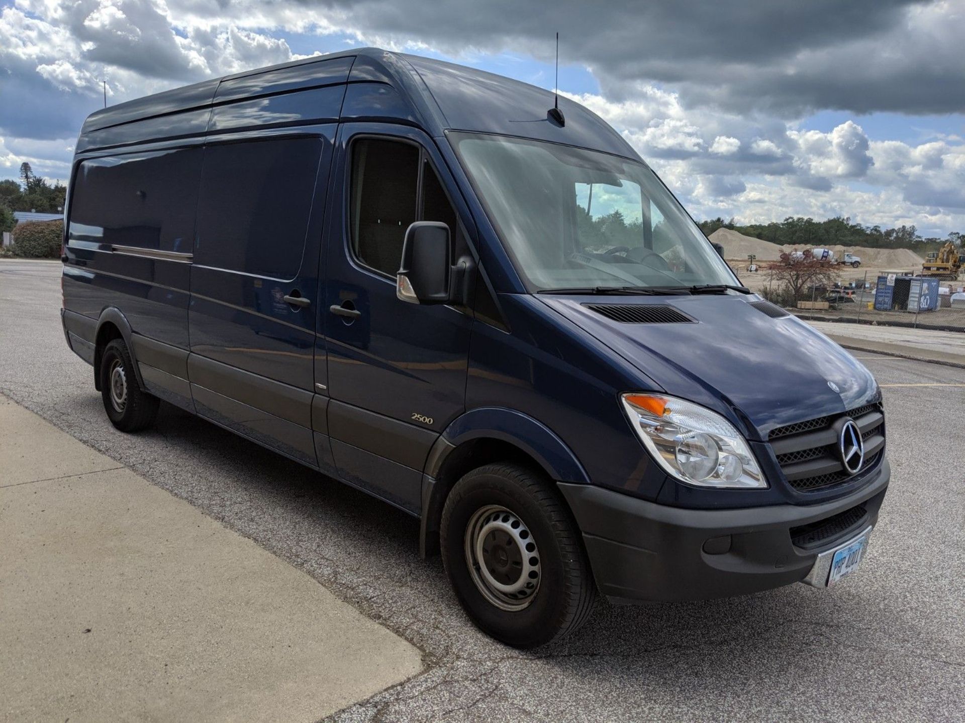 2011 MERCEDES SPRINTER 2500, 188 H.P. 3.0 L V6 TURBO DIESEL CARGO VAN, 71,091 MILES, VIN # - Image 2 of 25