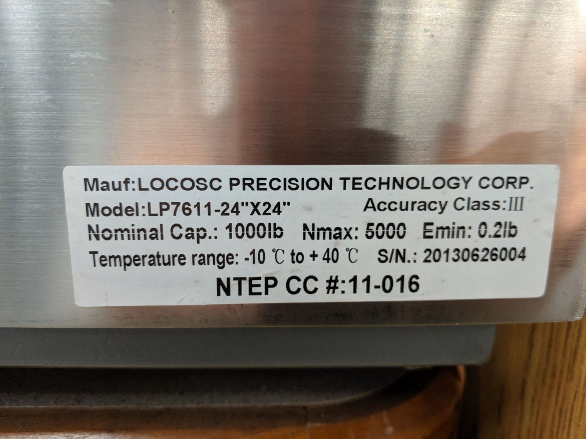 INSCALE DIGITAL SHIPPING SCALE MODEL LP7510A, 1000 LB CAPACITY, 0.2 LB INCREMENTS, 24" X 24" - Image 2 of 4