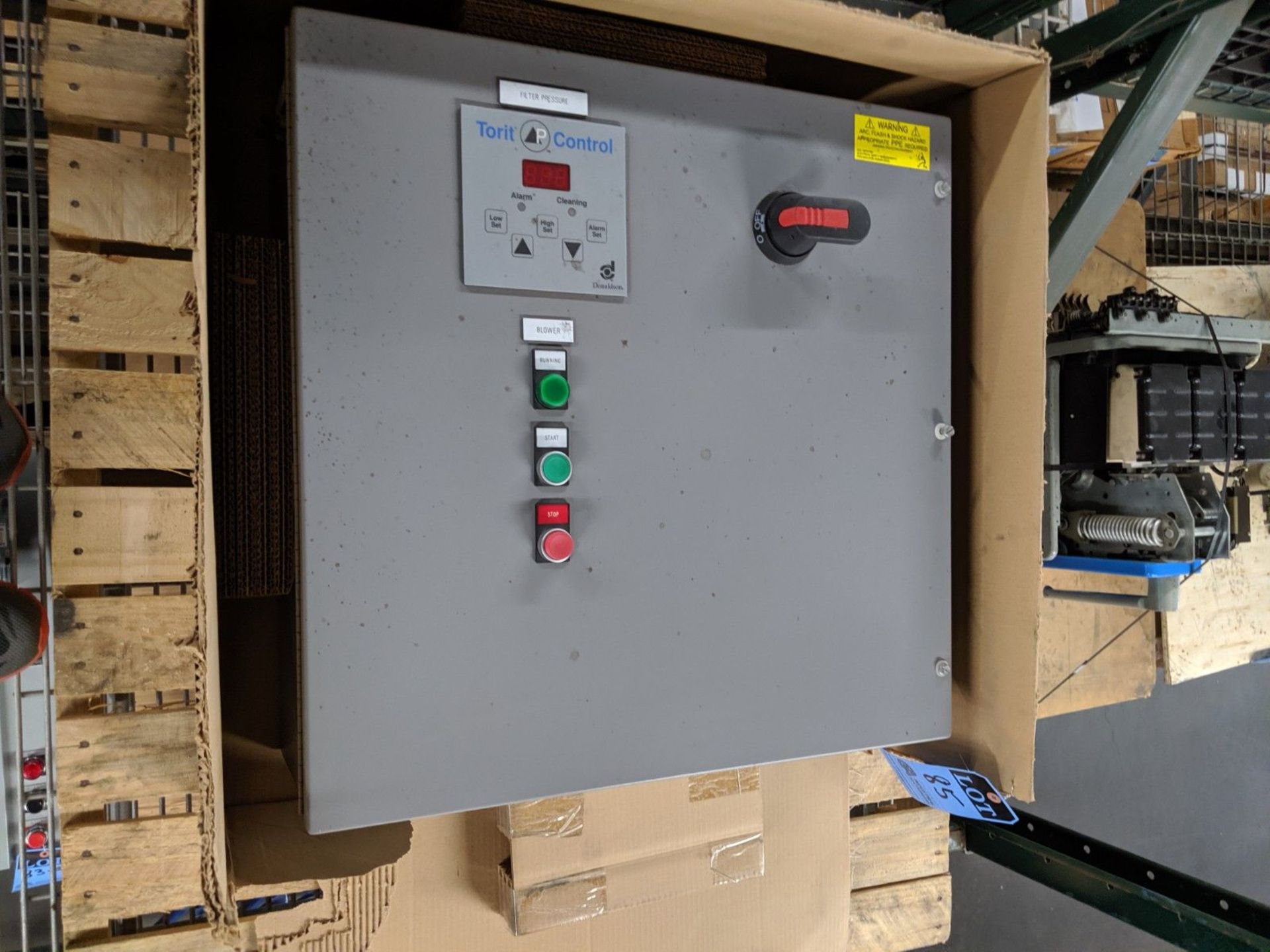 DONALDSON TORIT ELECTRIC CONTROL PANEL, 460 V, CAT # 711265A405280