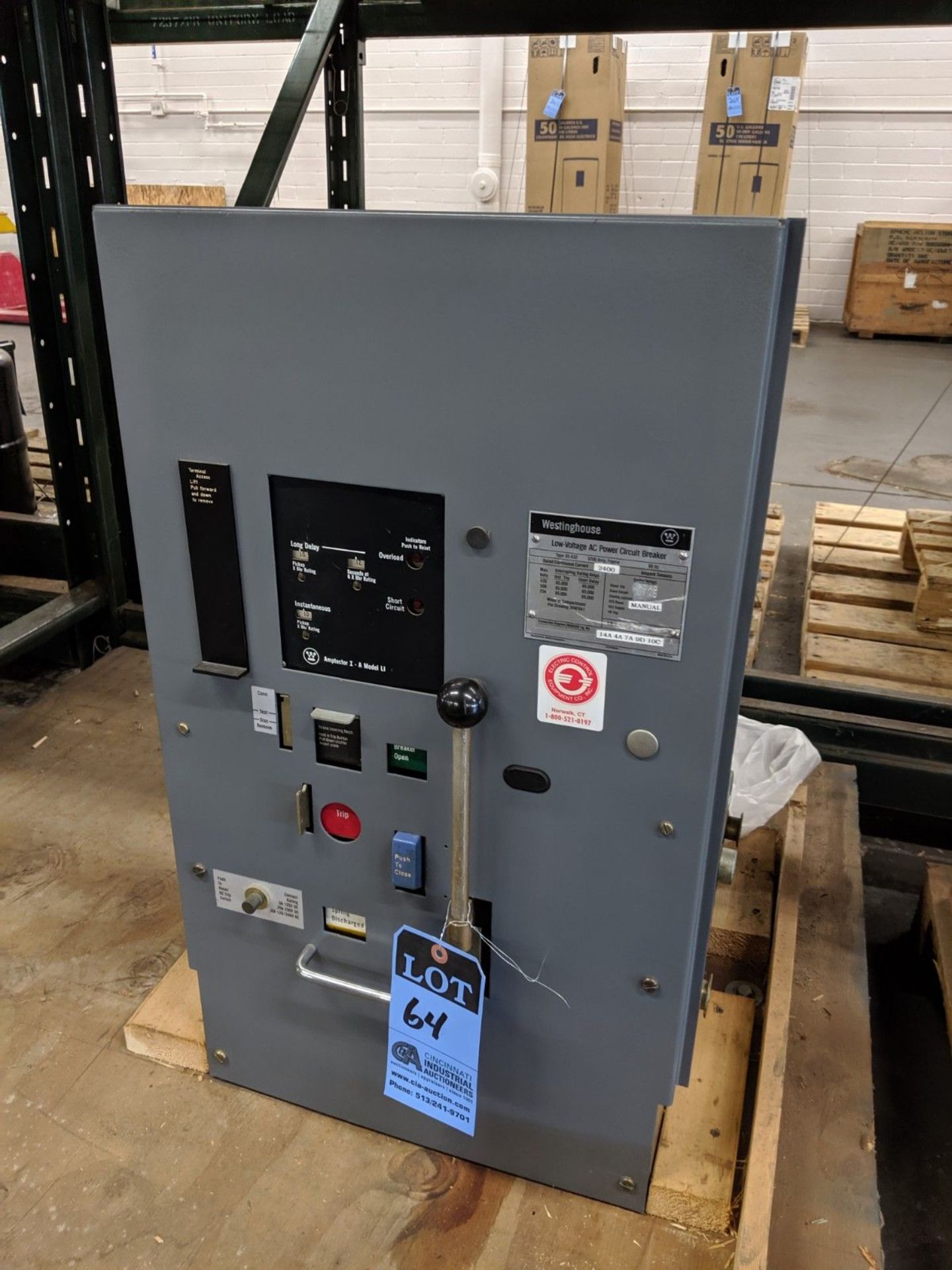 WESTING HOUSE LOW VOLTAGE AC POWER CIRCUIT BREAKER, TYPE DS-632, S/N 49Y2851, 3200 AMP FRAME SIZE **