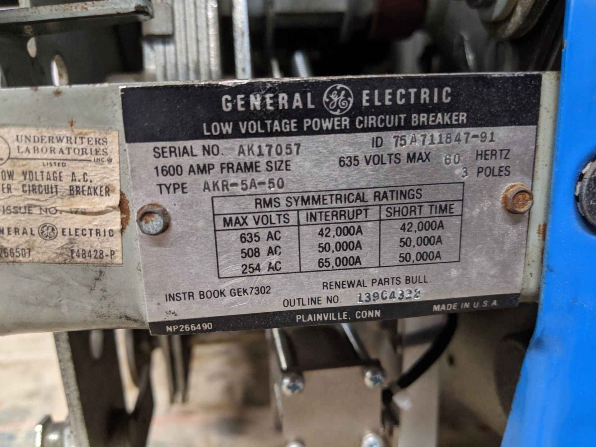 GE LOW VOLTAGE POWER CIRCUIT BREAKER, TYPE AKR-5A-50, S/N AK17057, 1600 AMP FRAME SIZE ** REBUILT BY - Image 4 of 5