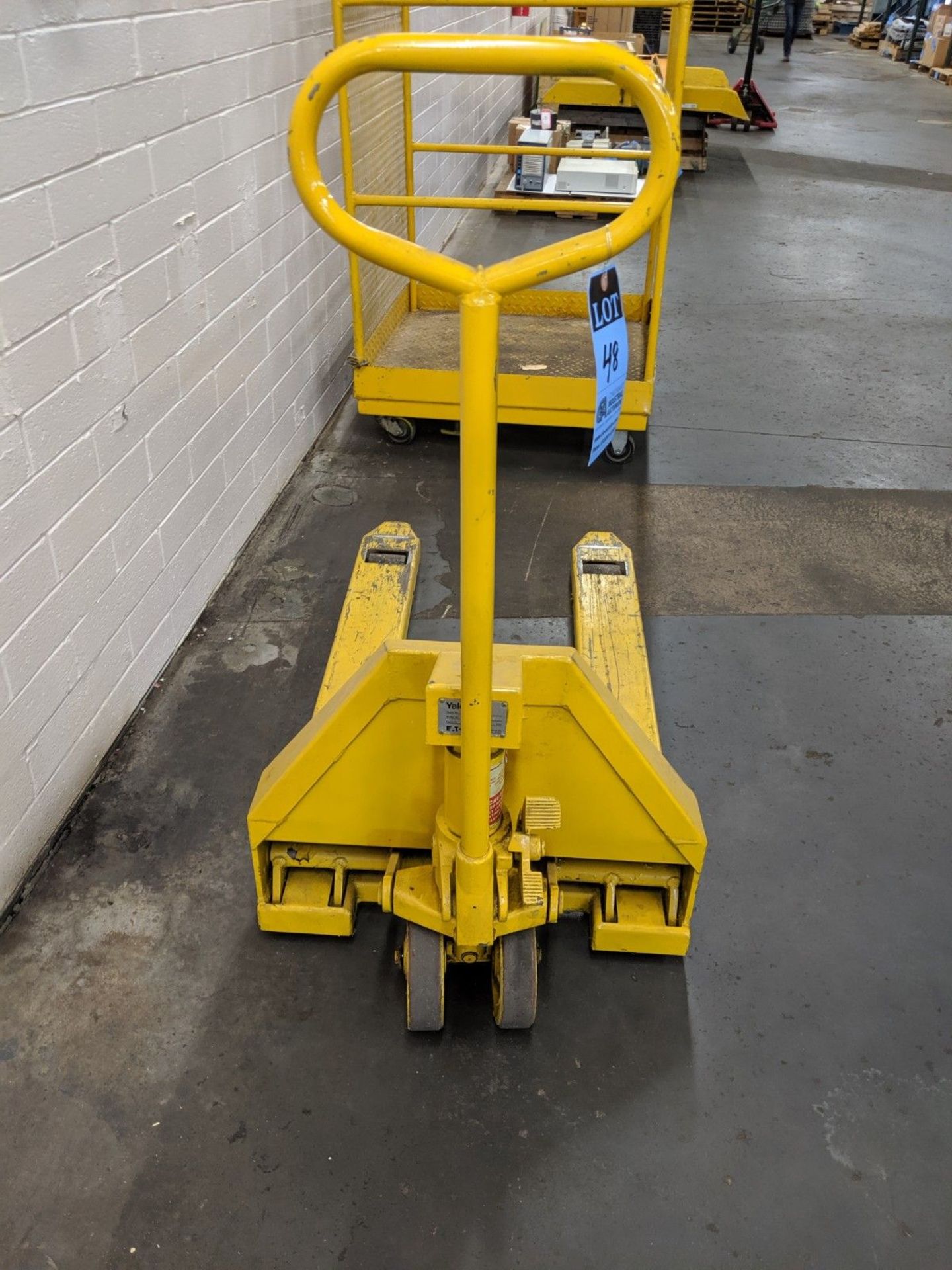 YALE 3000 LB CAPACITY PALLET TRUCK **OUT OF SERVICE** - Image 2 of 2