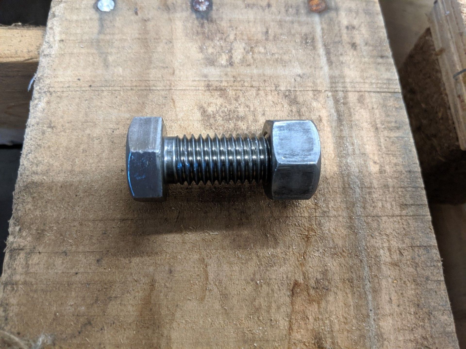 (LOT) 5/8" X 1-1/2" COARSE THREAD BOLT WITH NUTS - Image 2 of 2