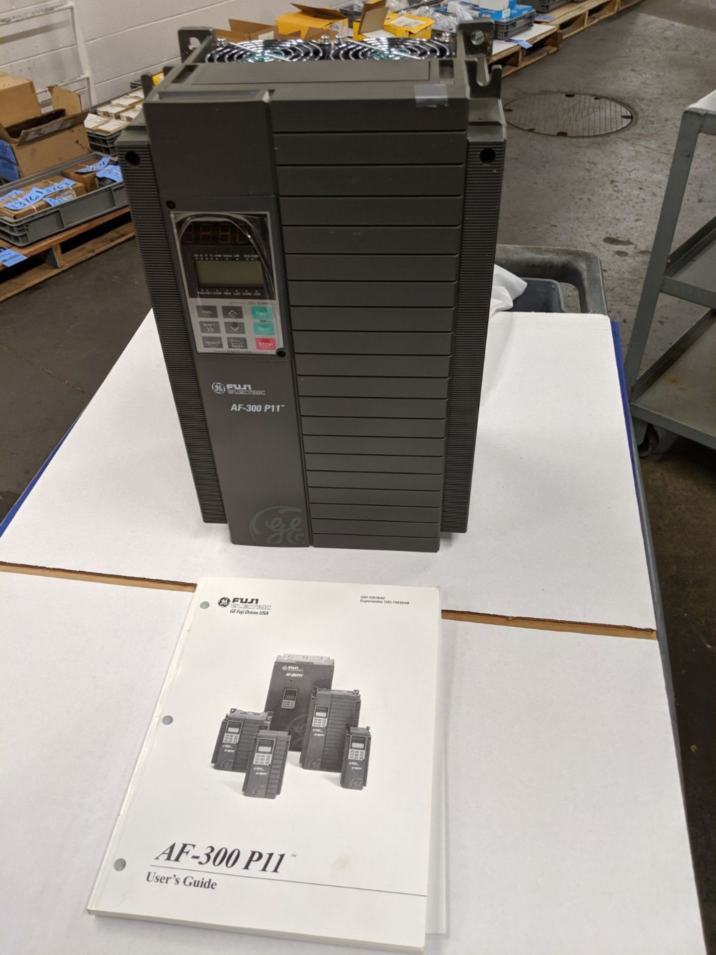 GE/ FUJI VARIABLE FREQUENCY DRIVE MODEL AF-300 P11, 3 PH, 30 H.P., 460 VOLT, S/N 0637-33001A0001