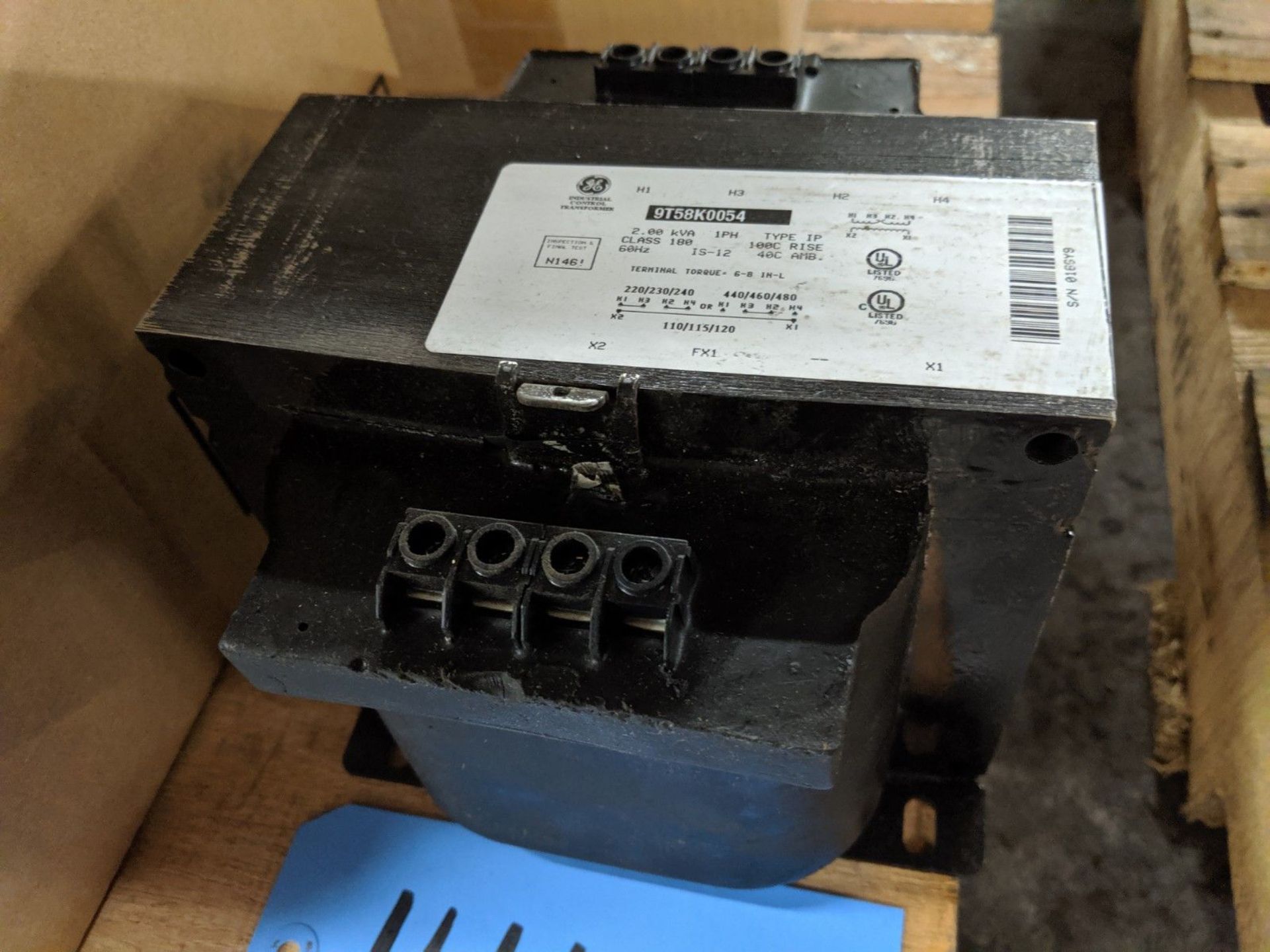 (LOT) (7) GE 20 KVA CORE AND COIL TRANSFORMERS, CAT # 9T58K0054, SINGLE PHASE ** NEVER PUT IN - Image 2 of 4