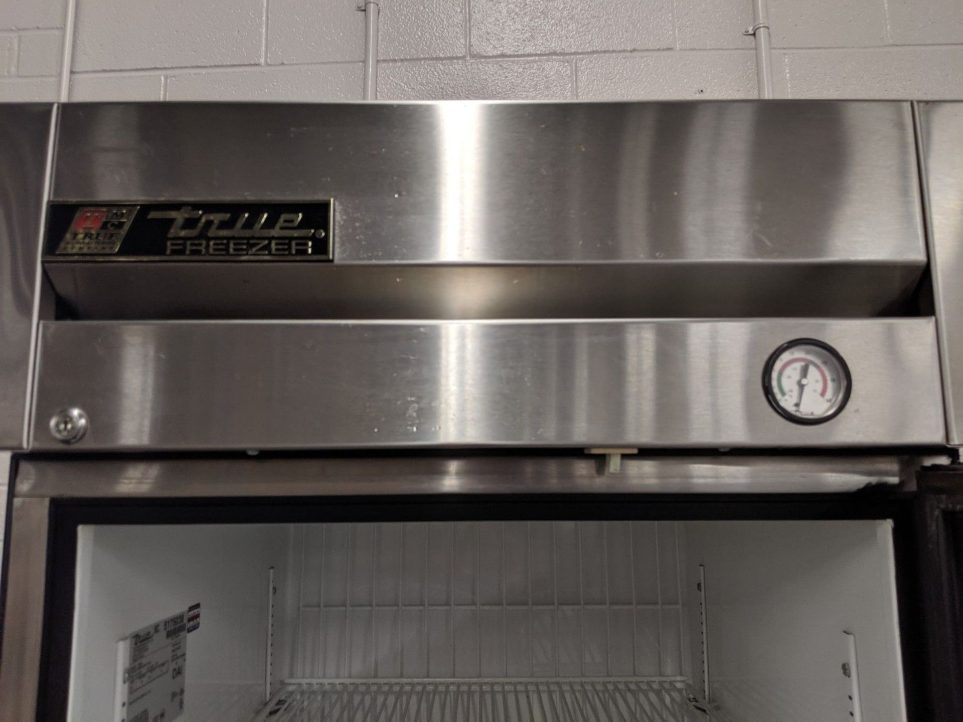 TRUE MODEL T-23F SINGLE DOOR STAINLESS STEEL FREEZER - Image 3 of 4