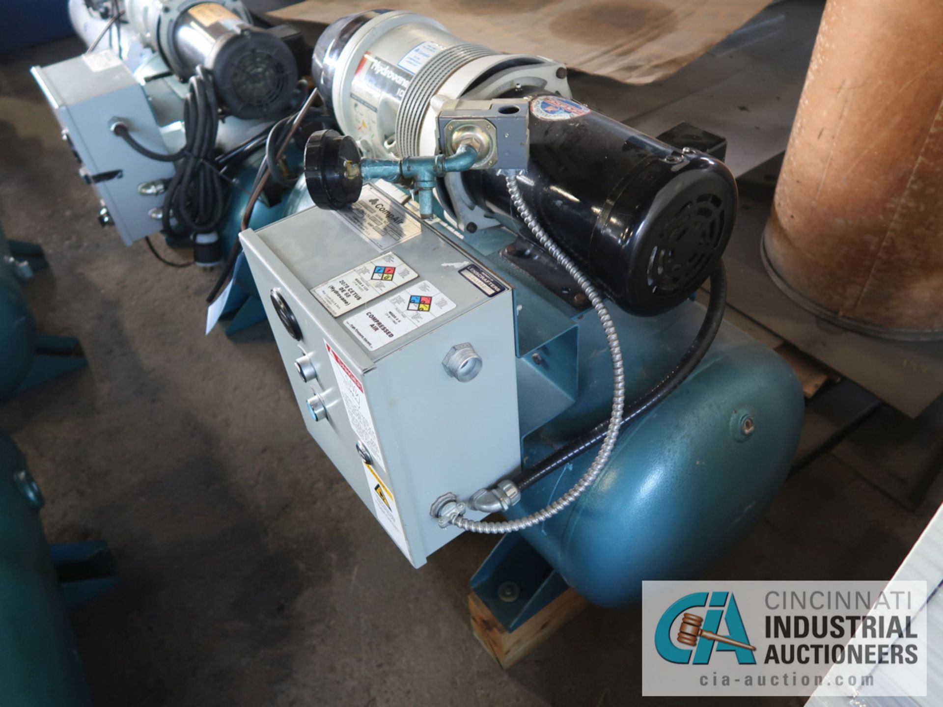2 H.P. COMPAIR MODEL 10PURS HORIZONTAL TANK MOUNTED AIR COMPRESSOR, 30 GALLON, S/N ....0689 - Image 2 of 2