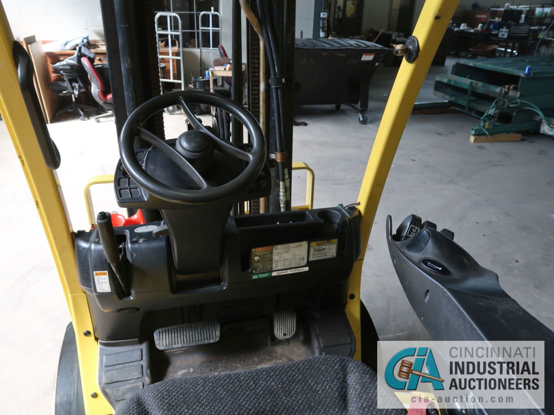 7,000 LB HYSTER MODEL S70FT LP GAS SOLID TIRE LIFT TRUCK WITH 3-STAGE MAST, 188" LIFT HEIGHT, 84" - Image 9 of 11