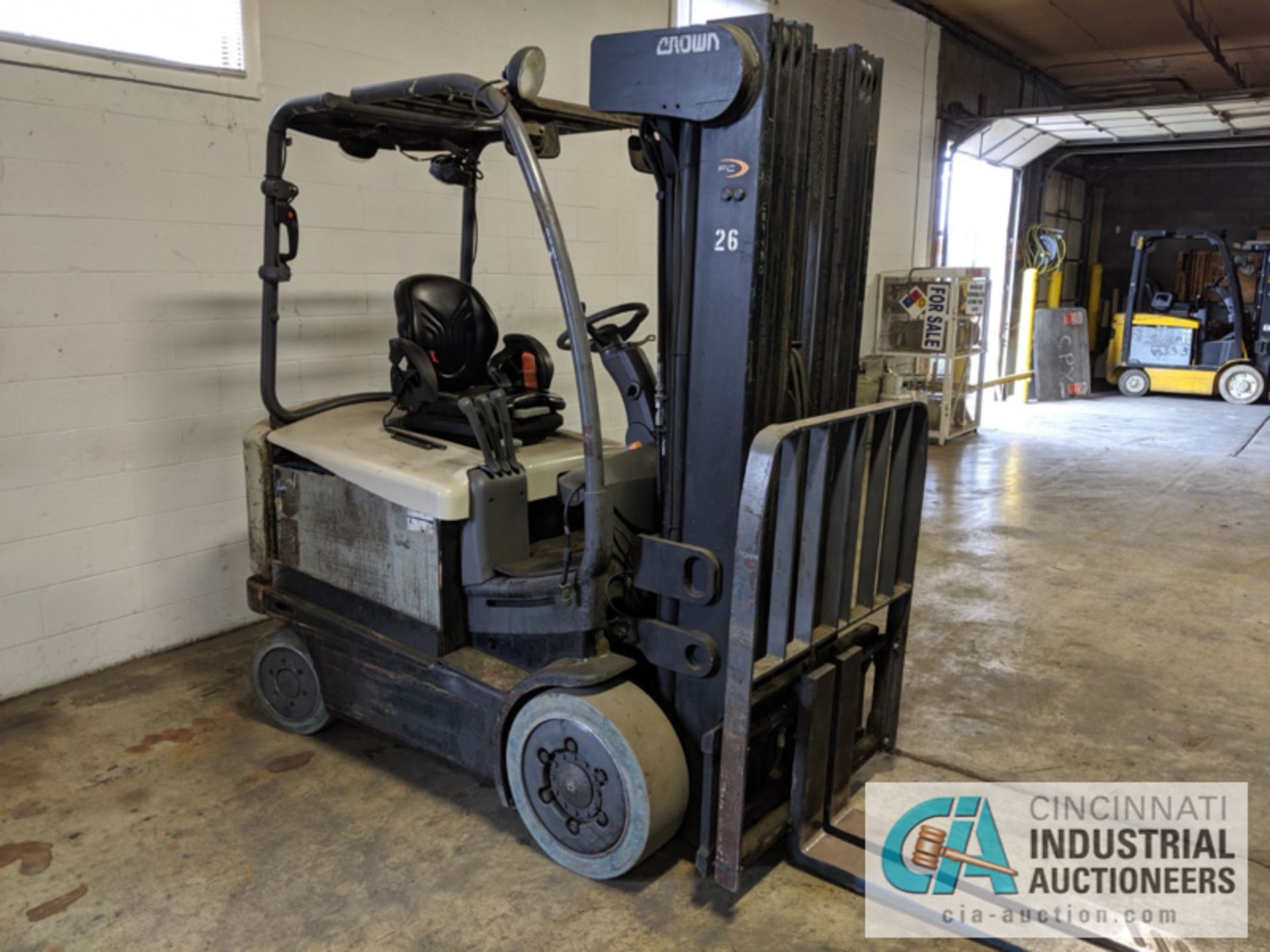 2014 CROWN 5,000 LB. CAPACITY MODEL FC4520-50 48 VOLT ELECTRIC FORKLIFT; S/N 9A209480, - Image 3 of 16