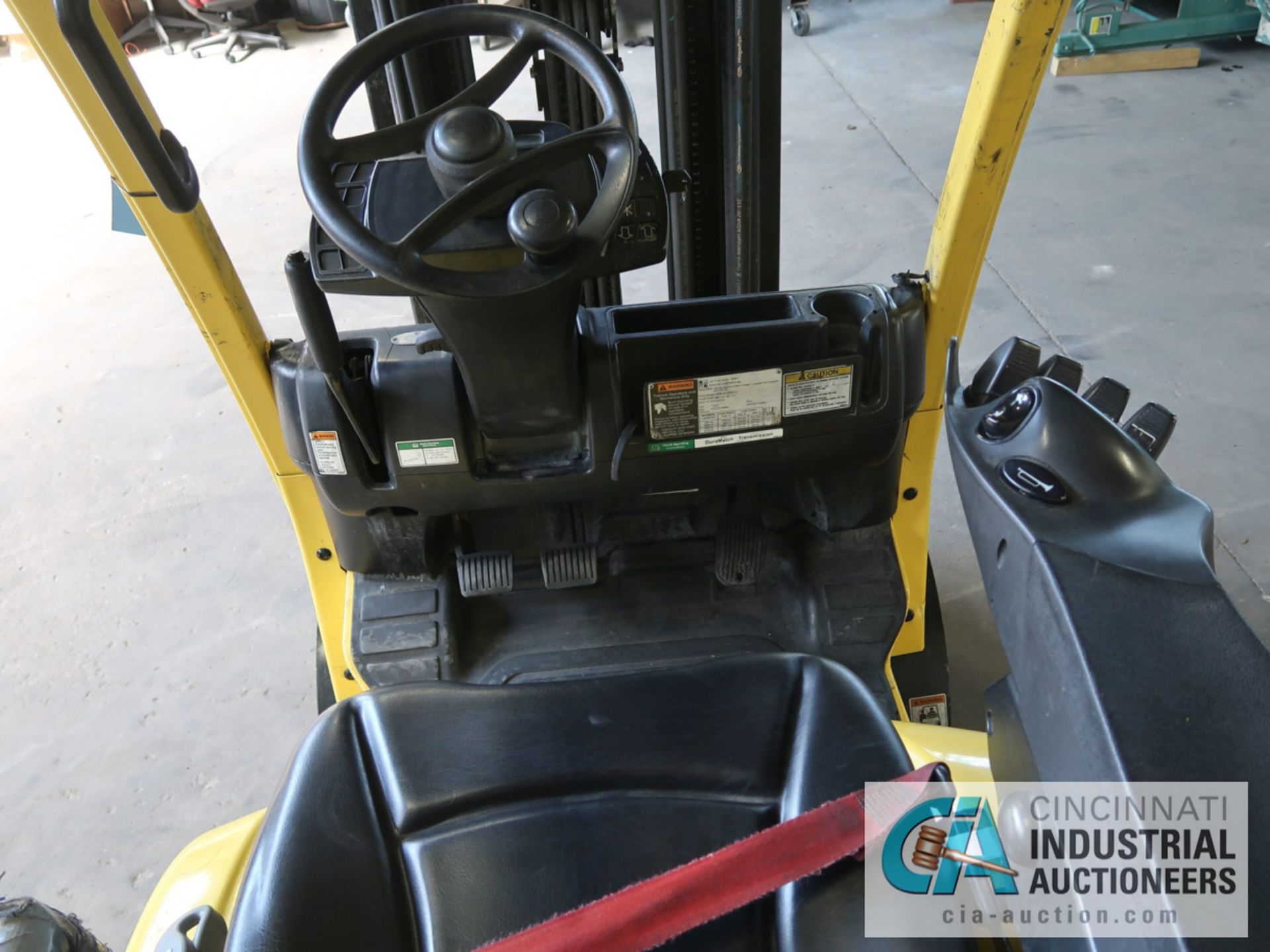 4,000 LB HYSTER MODEL S50FT LP GAS SOLID TIRE LIFT TRUCK WITH CASCADE 45 S-FPS-160 FORK - Image 9 of 11