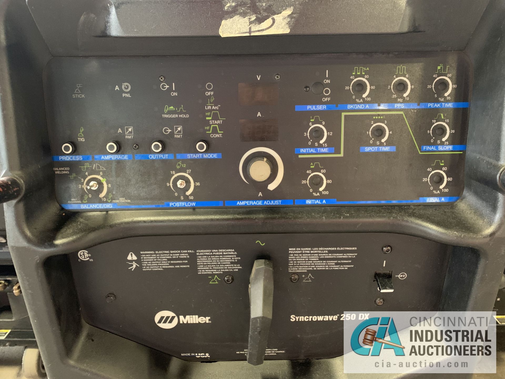 MILLER SYNCROWAVE 250DX TIG WELDER; S/N MA270004L (NEW 2010) - Image 3 of 8