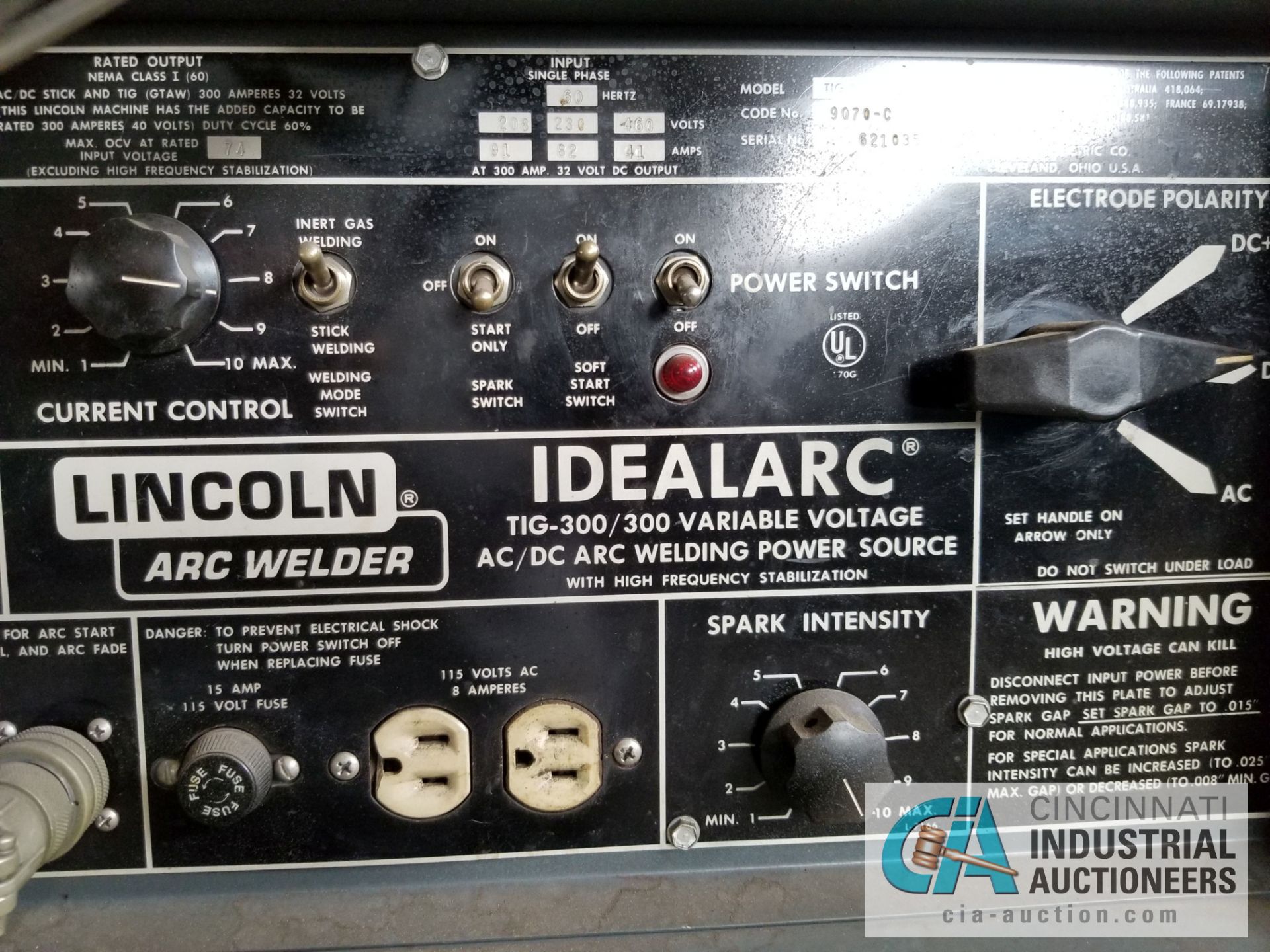 300 AMP LINCOLN IDEALARC TIG-300 TIG WELDER, S/N AC-621035 - Image 2 of 3