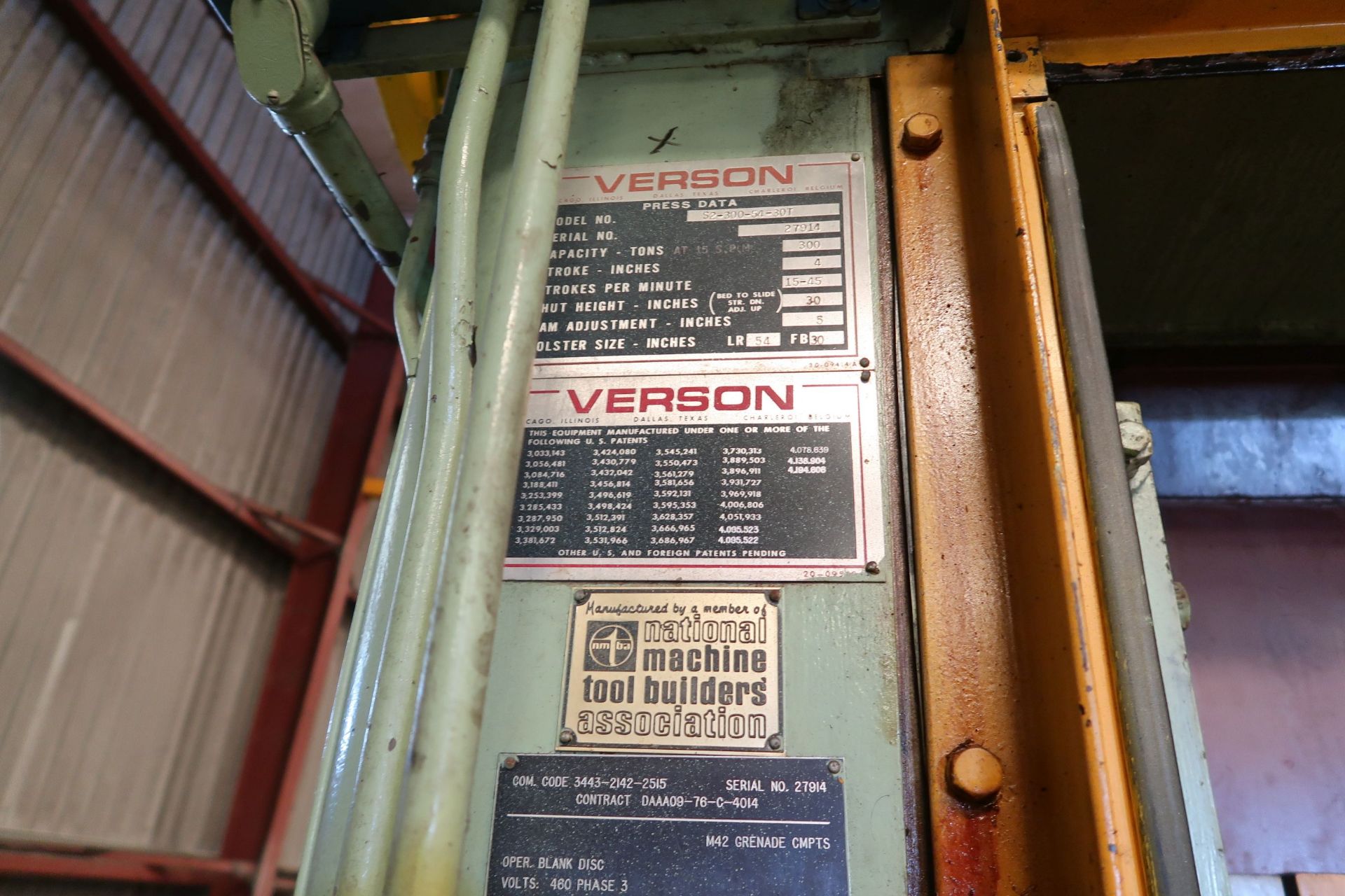 300 TON VERSON S2-300-54-30T SSDC PRESS; S/N 27914, 4" STROKE, 15-45 SPM, 30" SHUT HEIGHT, 5" ADJ, - Bild 6 aus 16