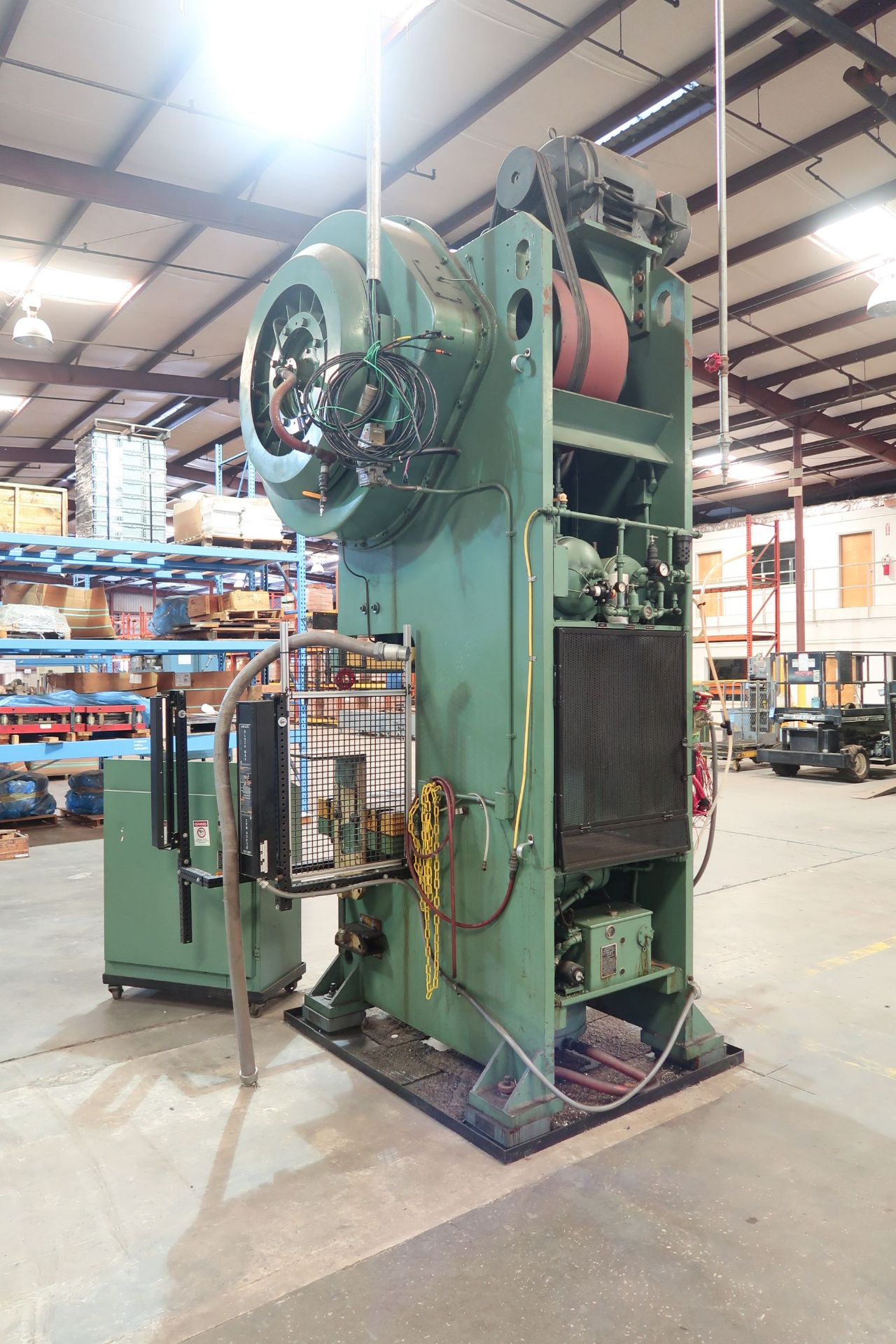 110 TON MINSTER NO. S1-110 GAP FRAME PRESS; S/N 14810, 8" STROKE, 70 SPM, 5" ADJ., 22" SHUT HEIGHT - Image 3 of 12