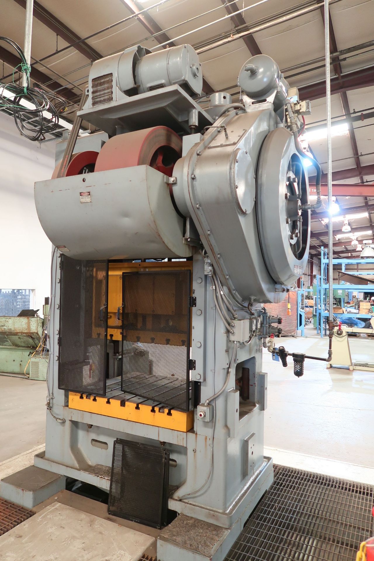 150 TON MINSTER MODEL P2-150-48 SSDC PRESS; S/N 19317, 48" X 40" BOLSTER, 50 - 100 SPM, 4" STROKE, - Image 4 of 12