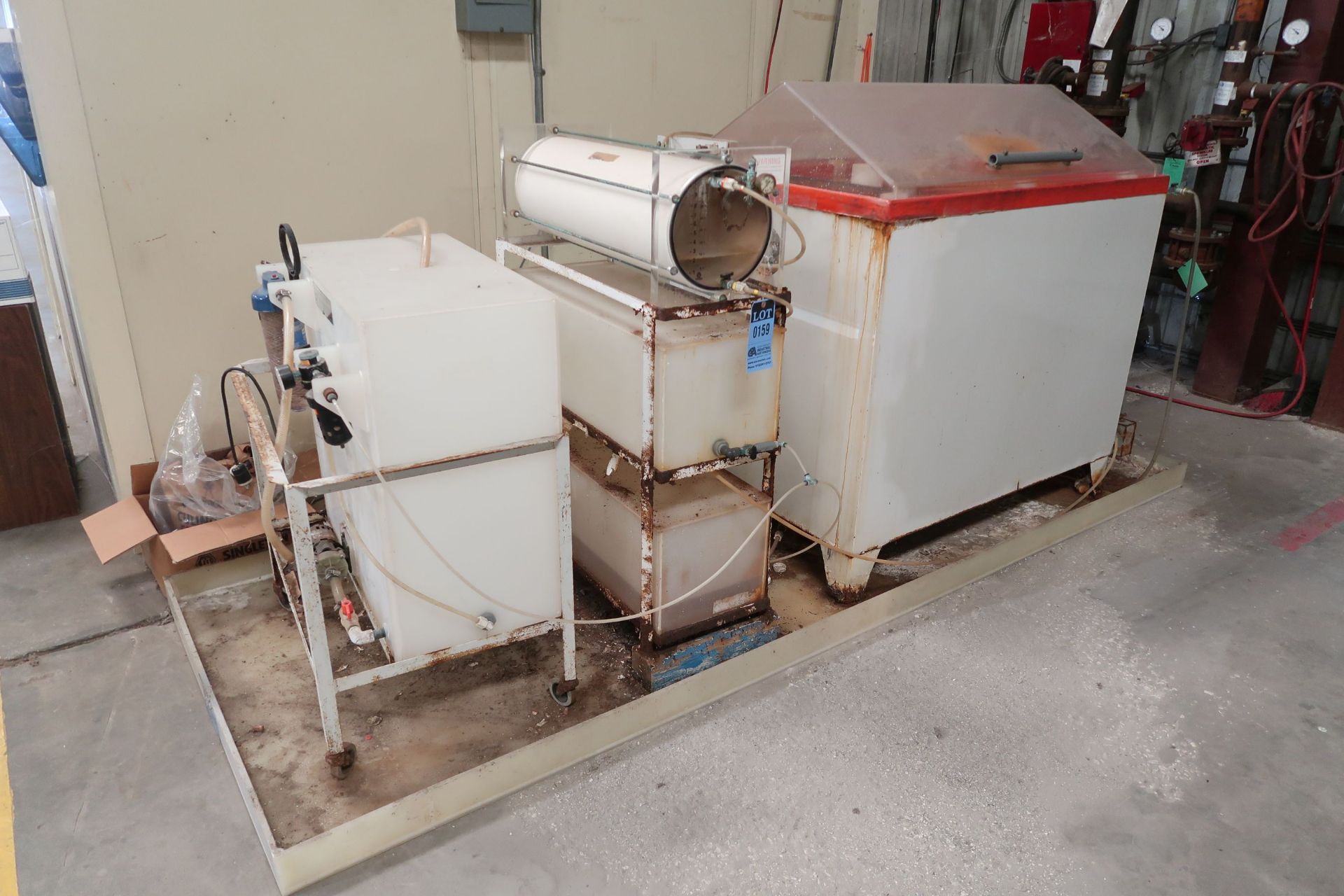 36" X 54" SINGLETON MODEL SCCH22 SALT SPRAY TEST SYSTEM WITH FILTERS AND TANKS; S/N 29596