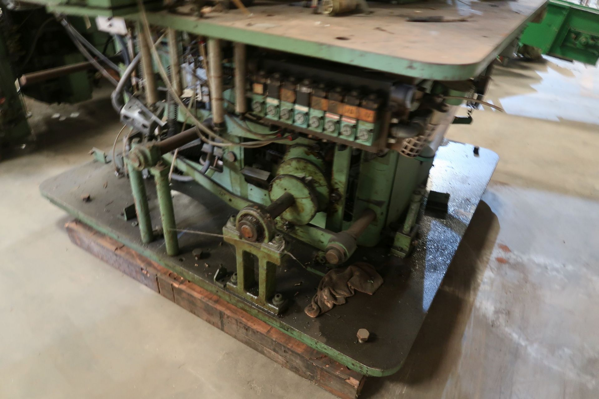 GIDDINGS & LEWIS INDEXOMATIC ASSEMBLY MACHINE - Image 5 of 5