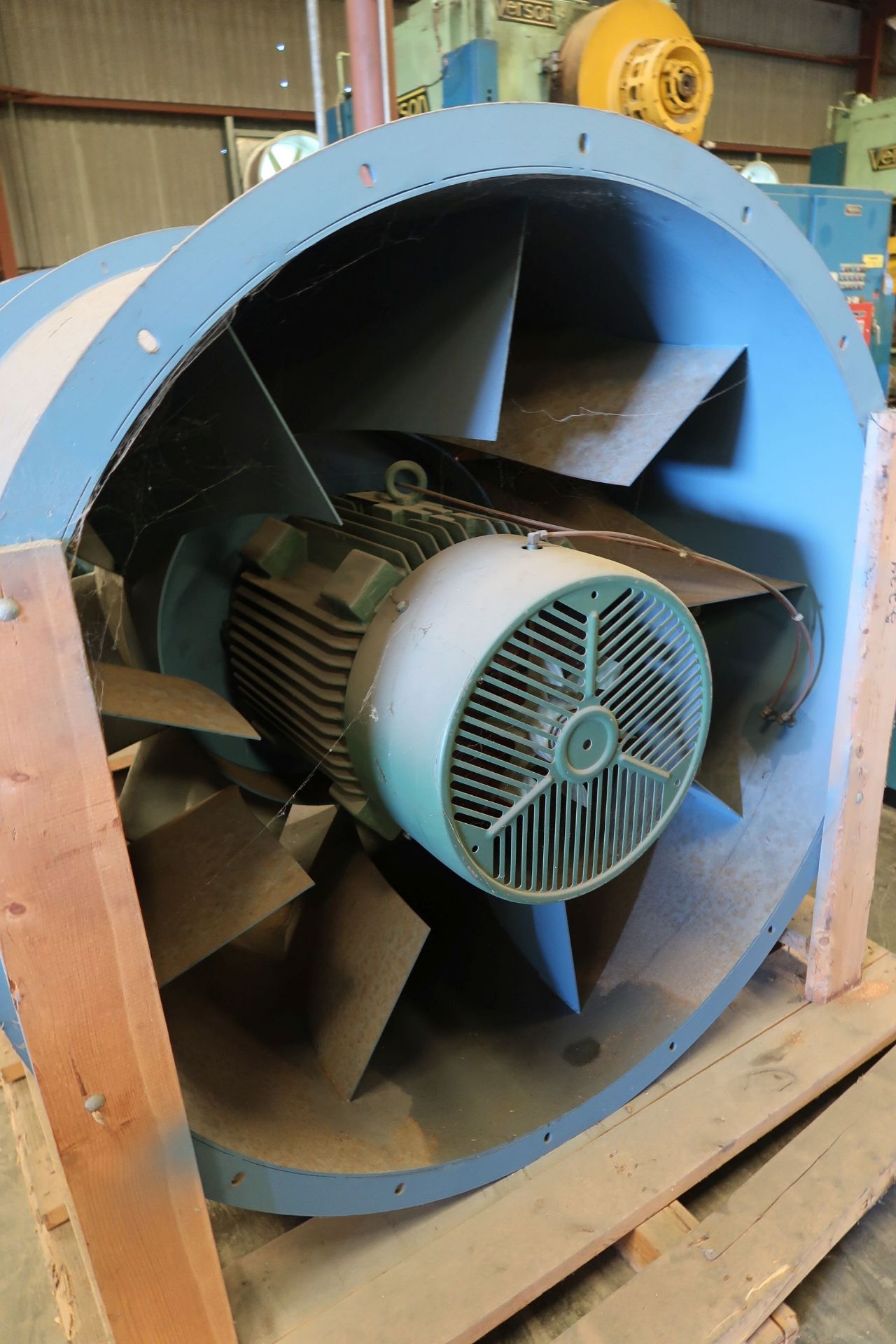 60-HP X 54" HARTZELL MODEL A53C-547VA-STF0U4 EXHAUST FAN (2002) - Image 2 of 4