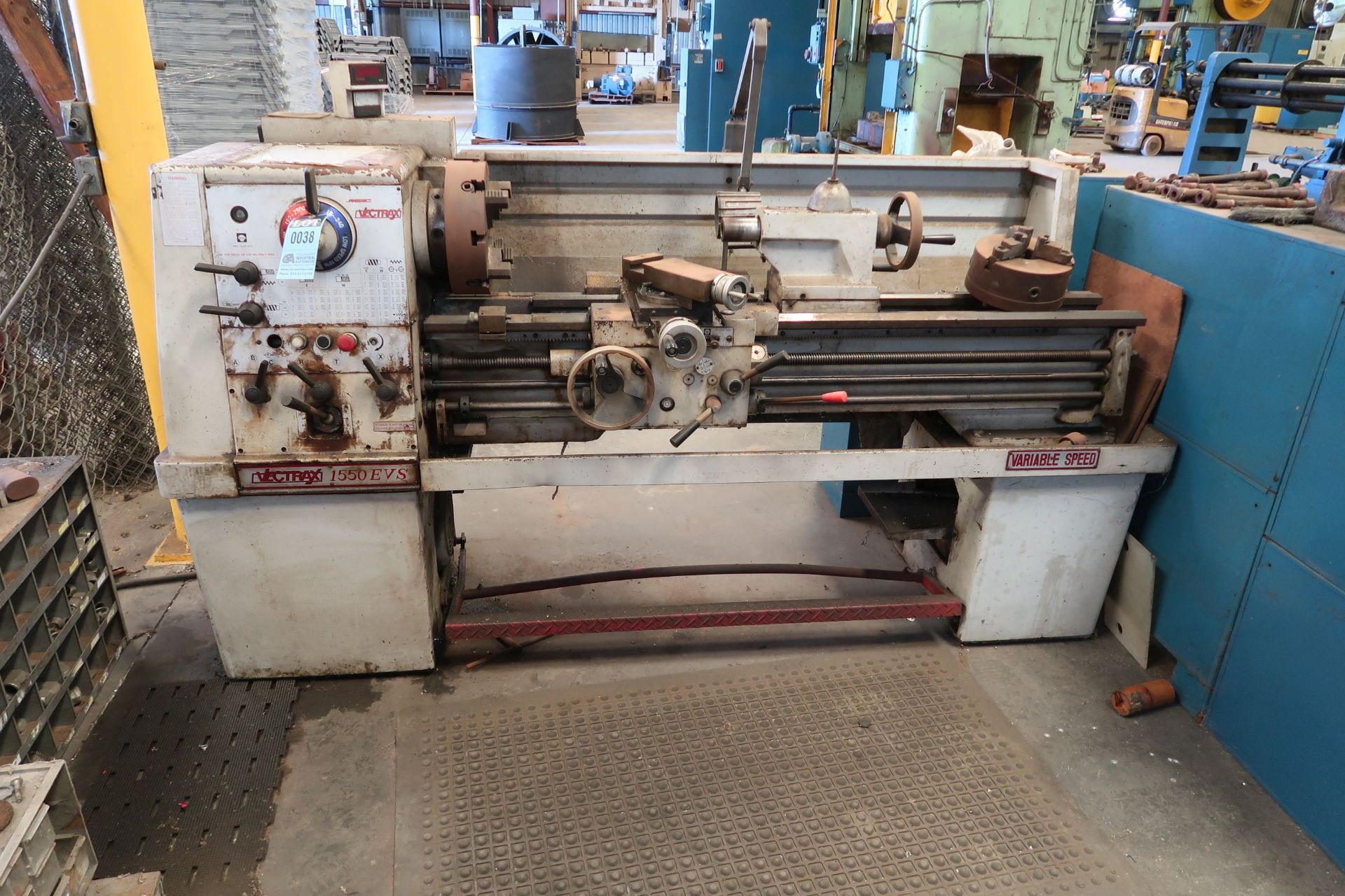 15" X 50" VECTRAX 1550 EVS GEARED ENGINE LATHE